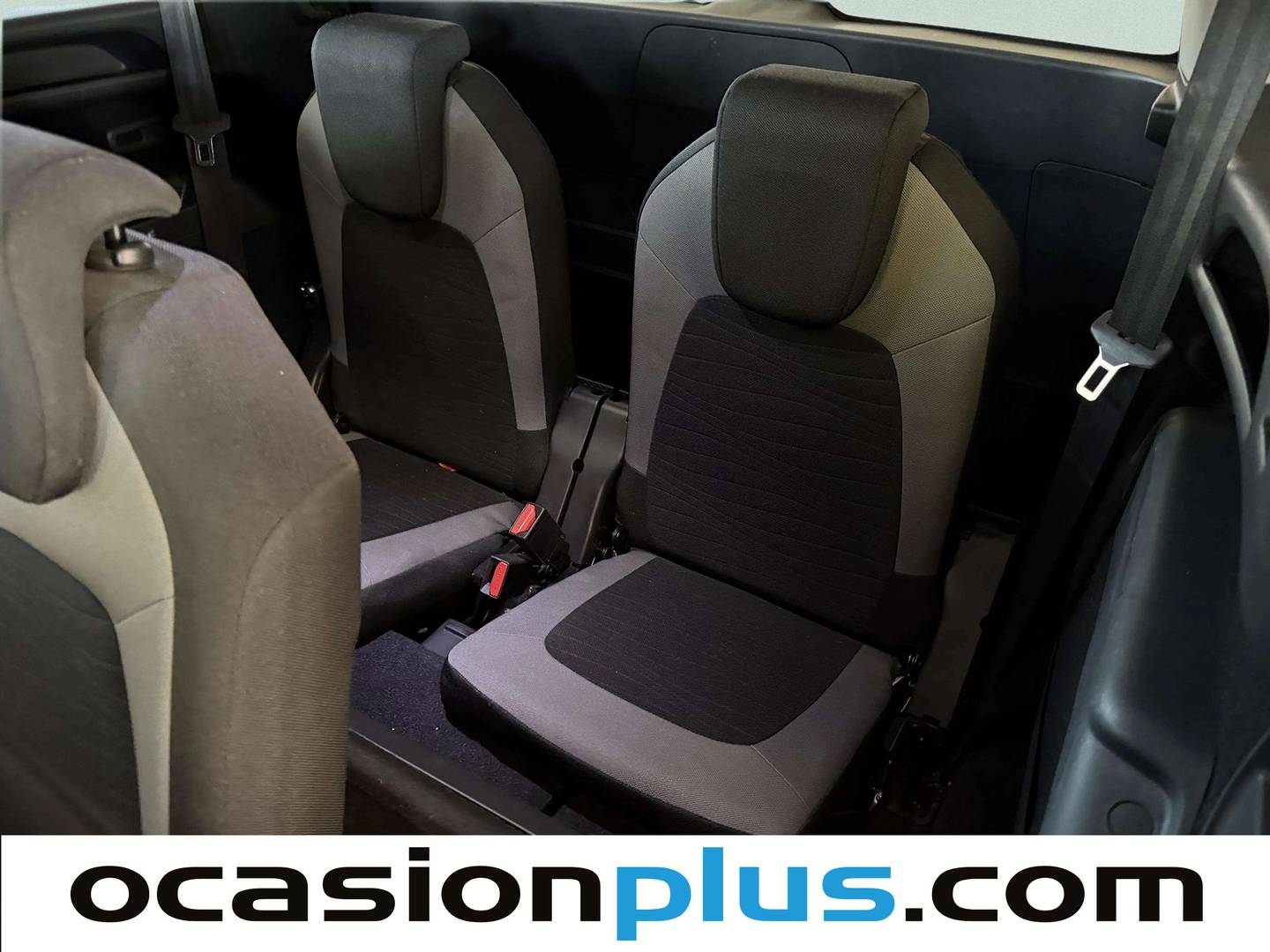 Extras y acabados del Citroën Grand C4 Picasso Citroën Grand C4 Picasso BlueHDi 150 Airdream Feel EAT6 (150 CV) 7 plazas