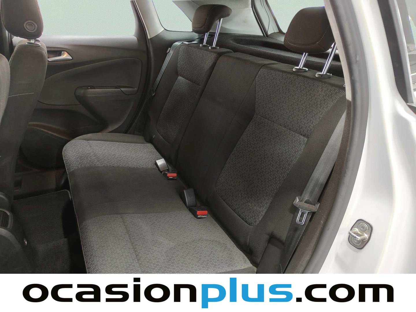 Foto asientos traseros Opel Crossland X Opel Crossland X 1.6 Turbo Selective (99 CV)