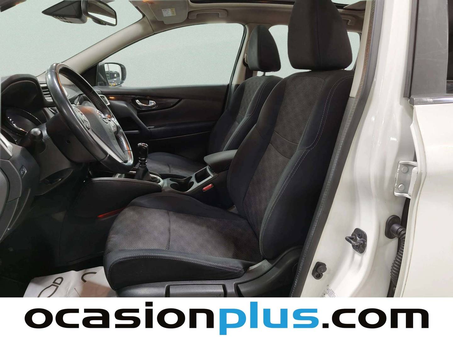 Foto asientos delanteros Nissan QASHQAI Nissan Qashqai dCi 110 S&S Acenta 4x2 (110 CV)