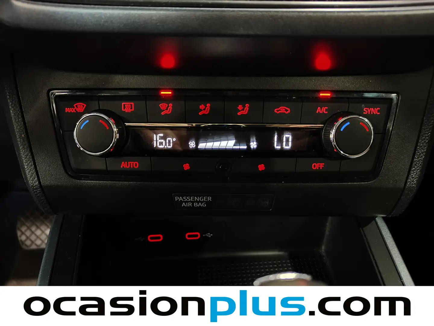 Foto Seat Arona SEAT Arona 1.0 TSI Style Go2 DSG (110 CV)