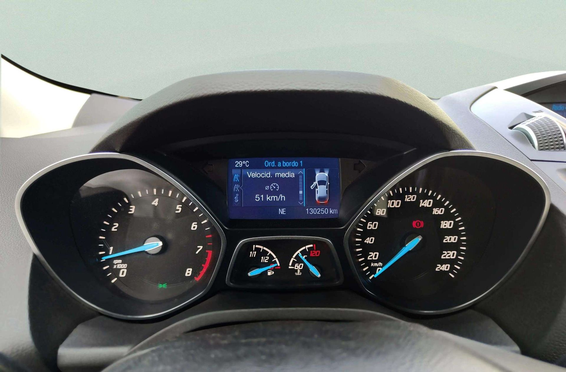 Ford Kuga 1.5 EcoBoost Trend 4x2 - foto 20