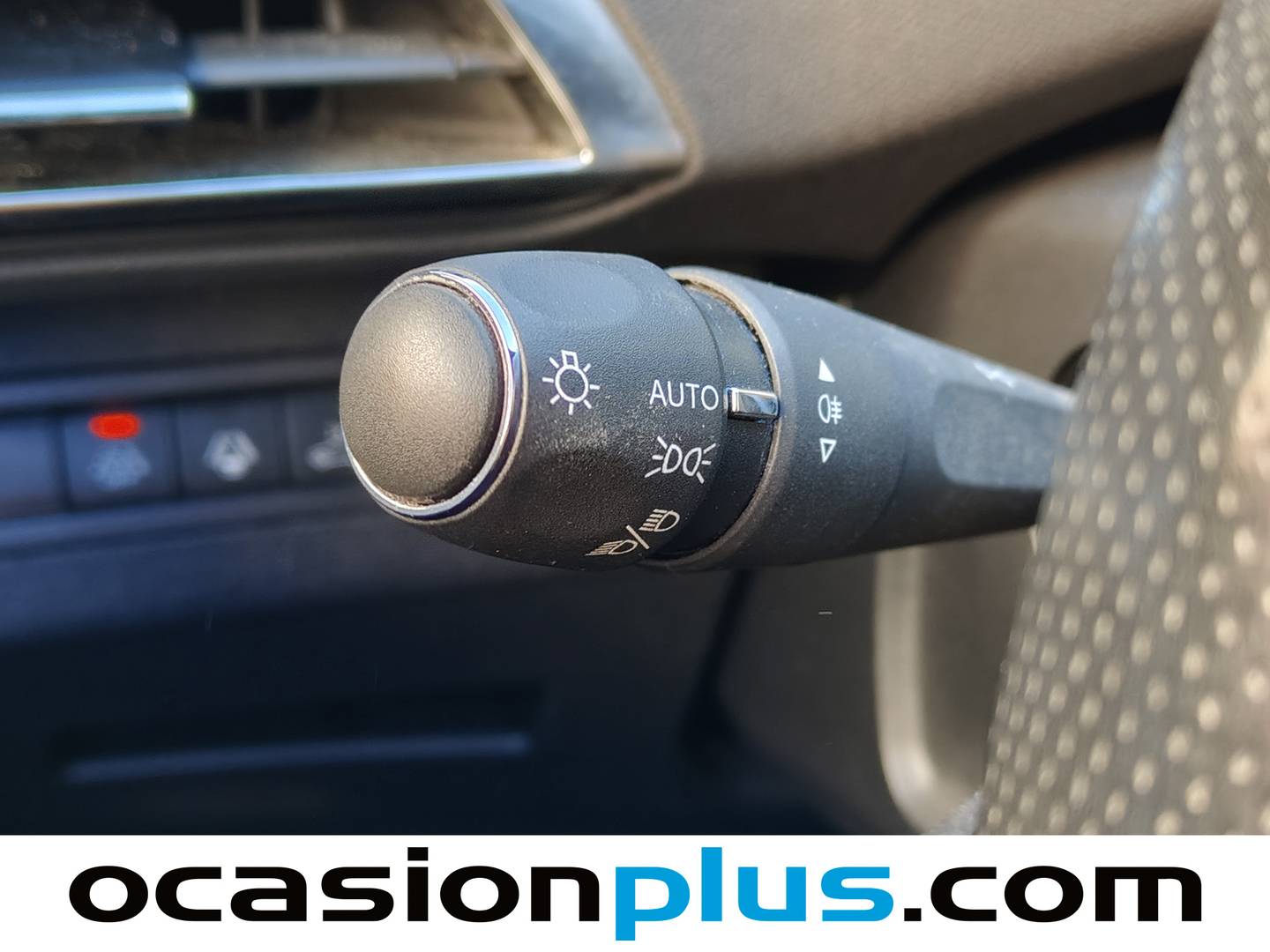 Foto Peugeot 3008 Peugeot 3008 PureTech 130 S&S GT EAT8 (130 CV)