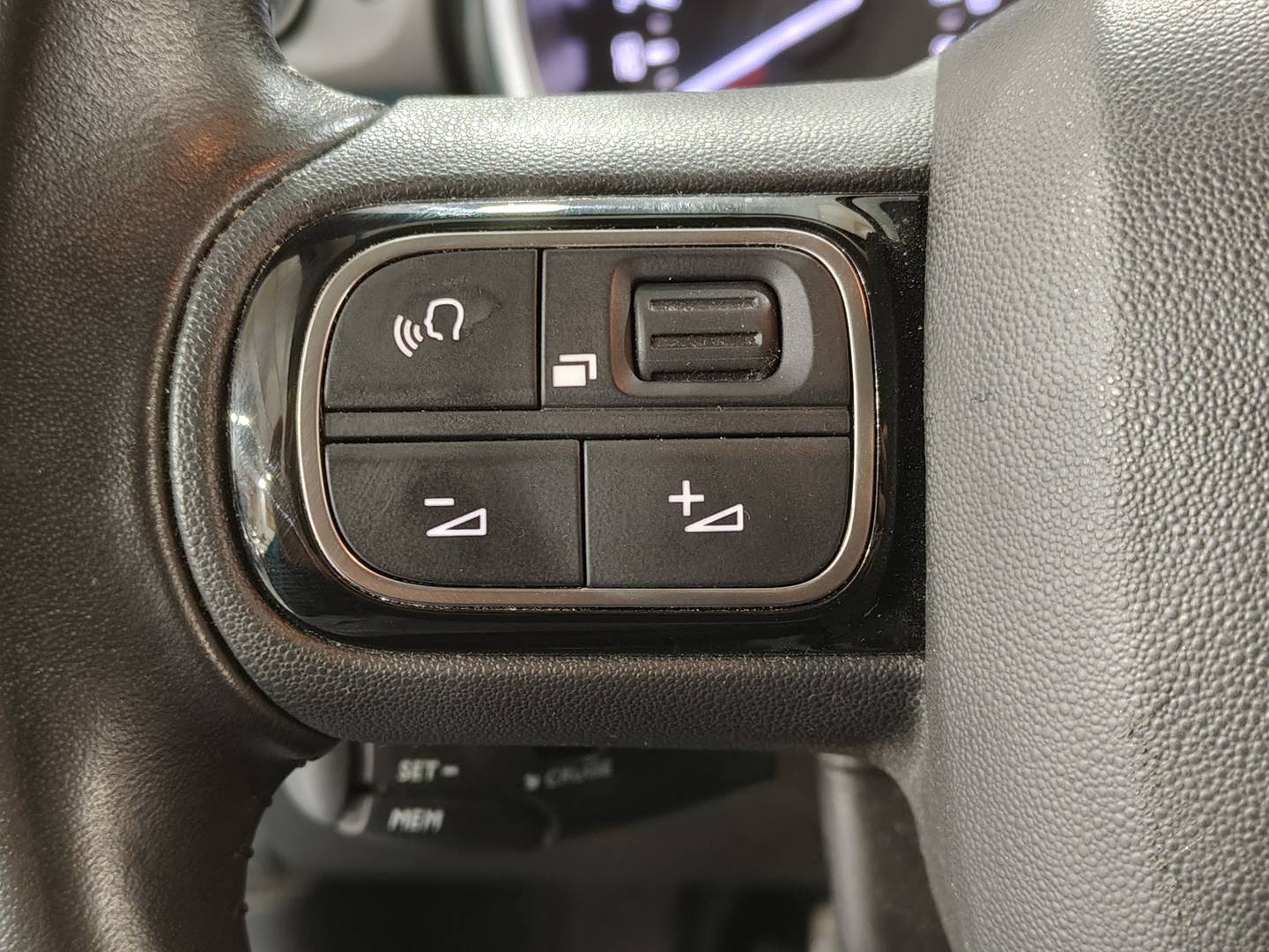 Foto Citroën C3 Citroen C3 PureTech 83 Feel Pack (83 CV)