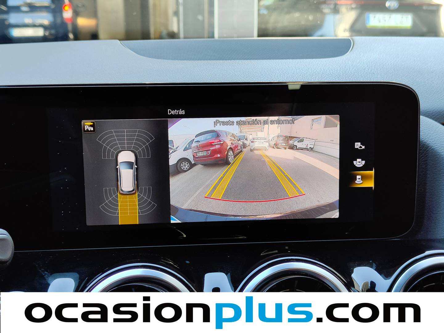 Equipamiento del Mercedes Clase B Mercedes-Benz Clase B 200 d (150 CV)