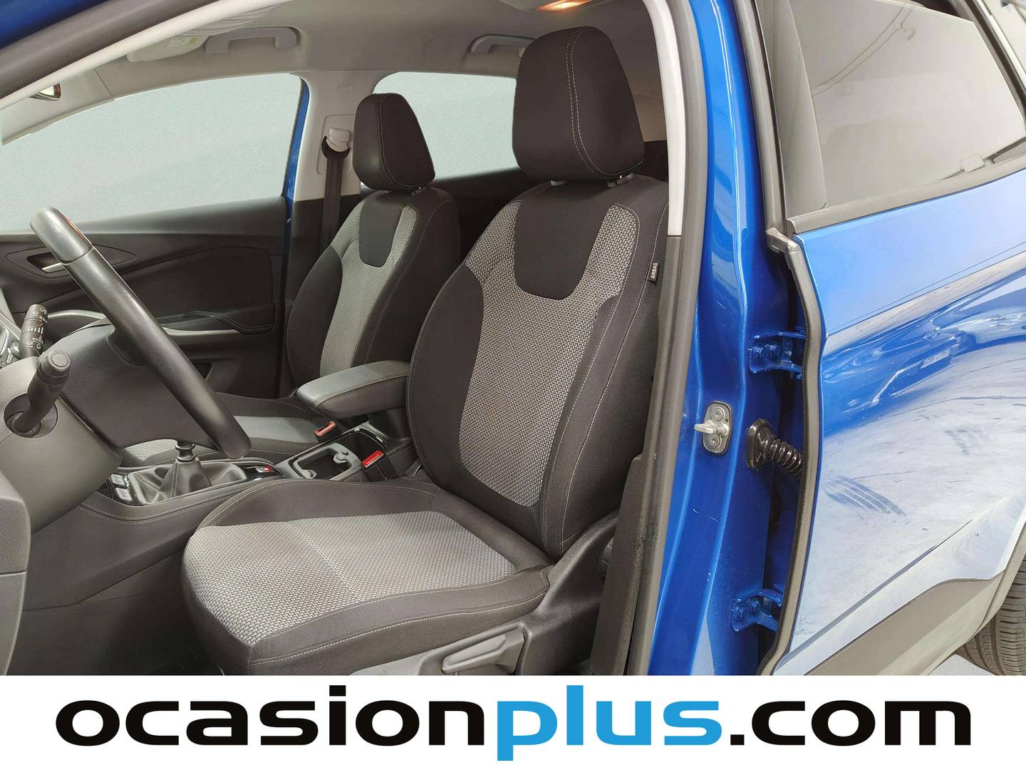 Foto asientos delanteros Opel Grandland X Opel Grandland X 1.2 Turbo S&S Selective (130 CV)