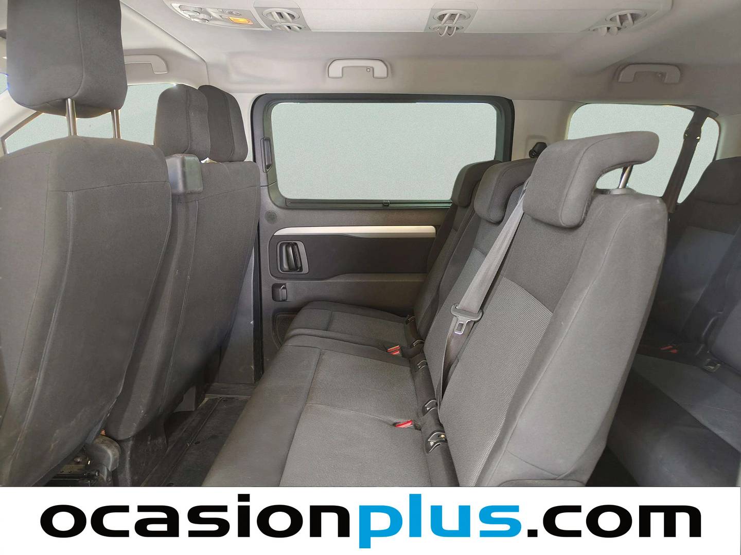 Fotos maletero Peugeot Traveller Peugeot Traveller 2.0 BlueHDi Business Standard (150 CV)9 Plazas