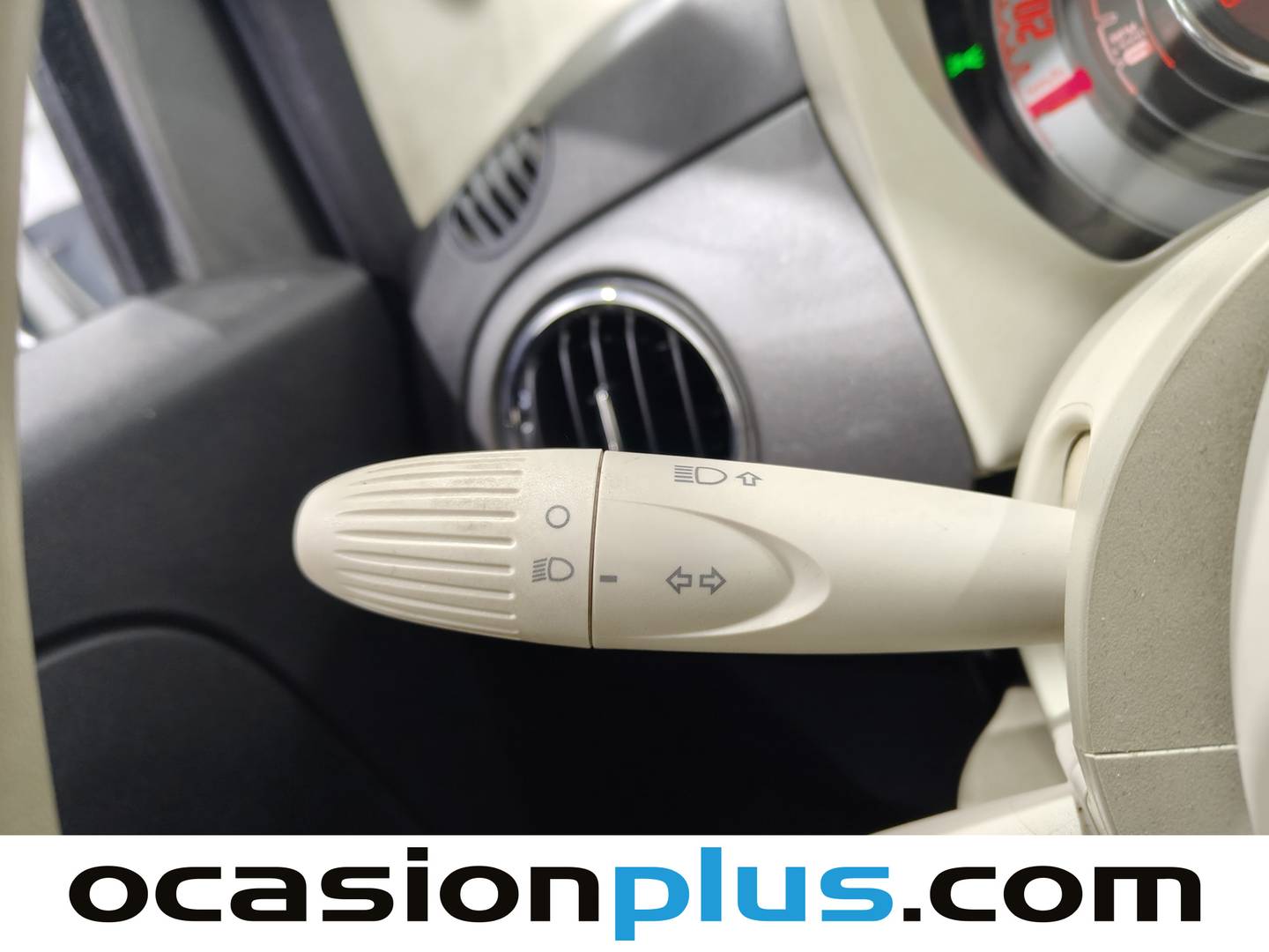 Foto Fiat 500 Fiat 500 1.2 8v Lounge (69 CV)