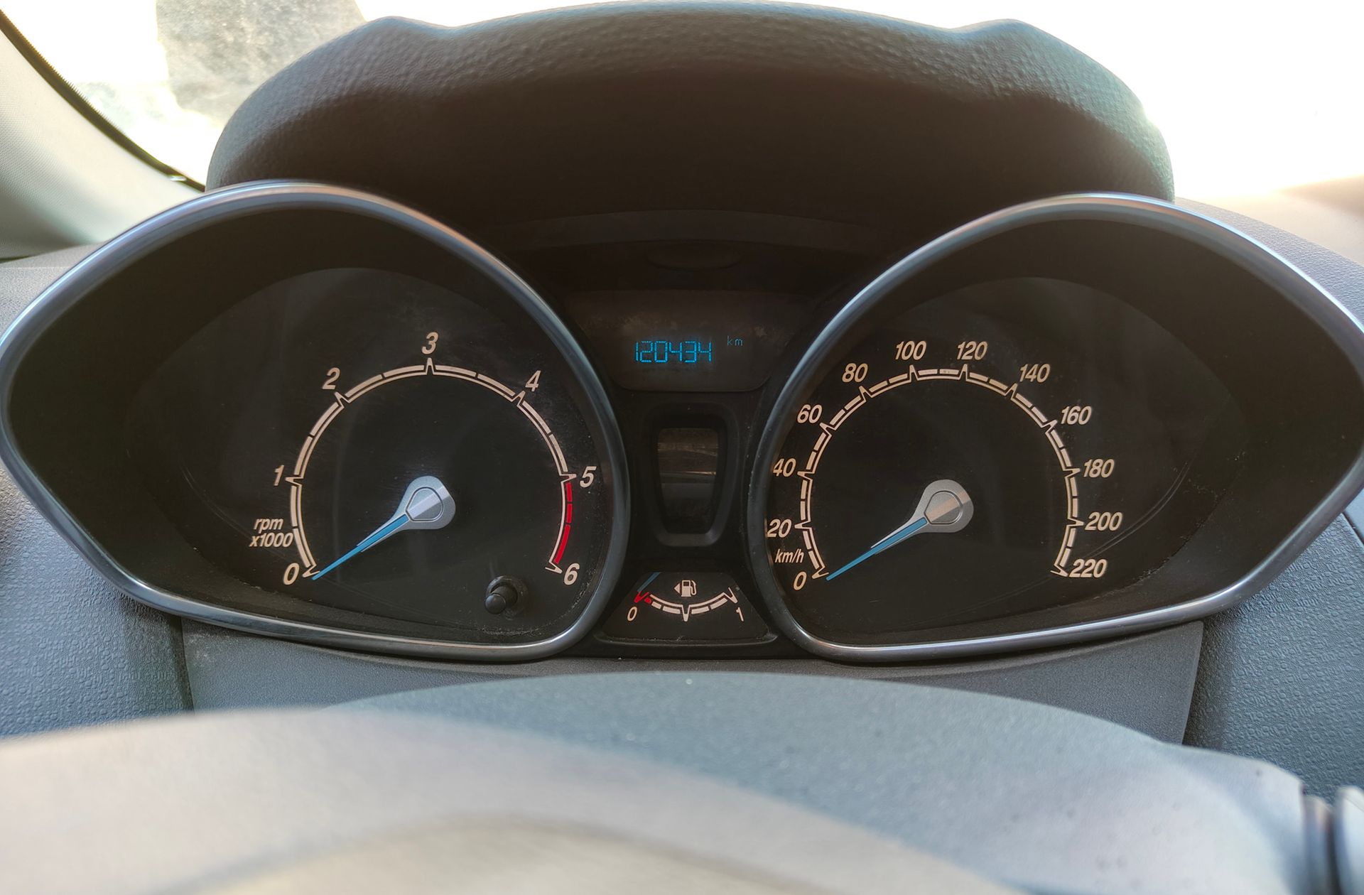 Ford Fiesta 1.5 TDCi Trend - foto 19
