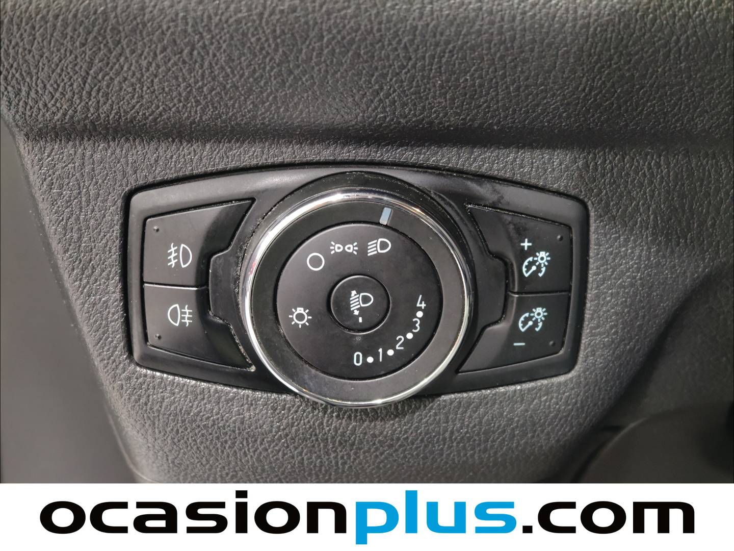 Equipamiento del Ford Tourneo Courier Ford Tourneo Courier 1.6 TDCi Trend  (95 CV)