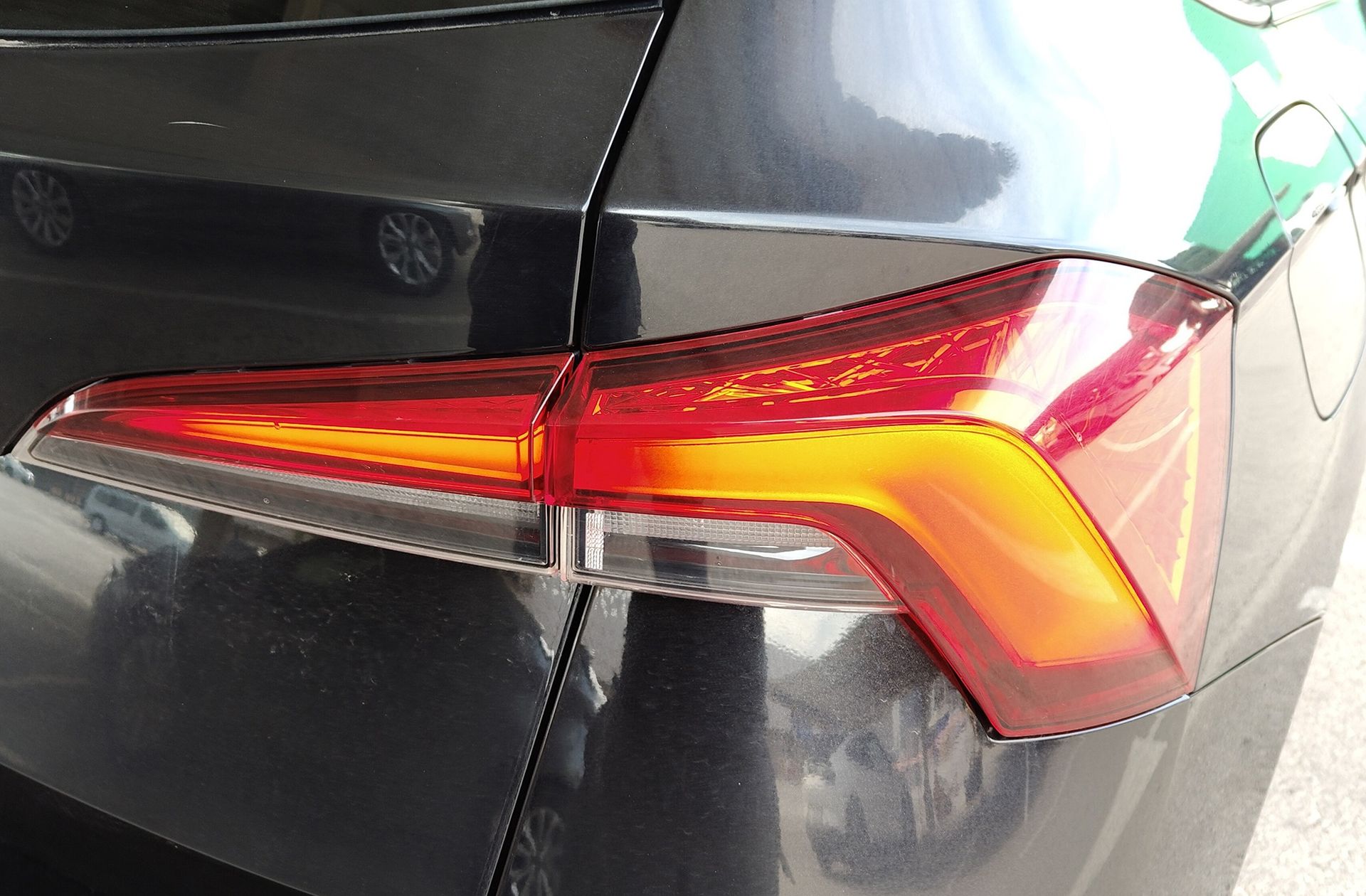 Škoda Kamiq 1.0 TSI Style DSG - foto 15