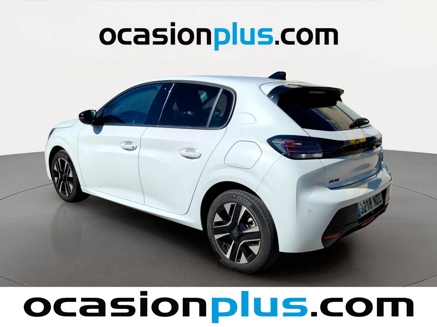 Foto trasera Peugeot 208 Peugeot 208 PureTech 100 Allure (100 CV) izquierda