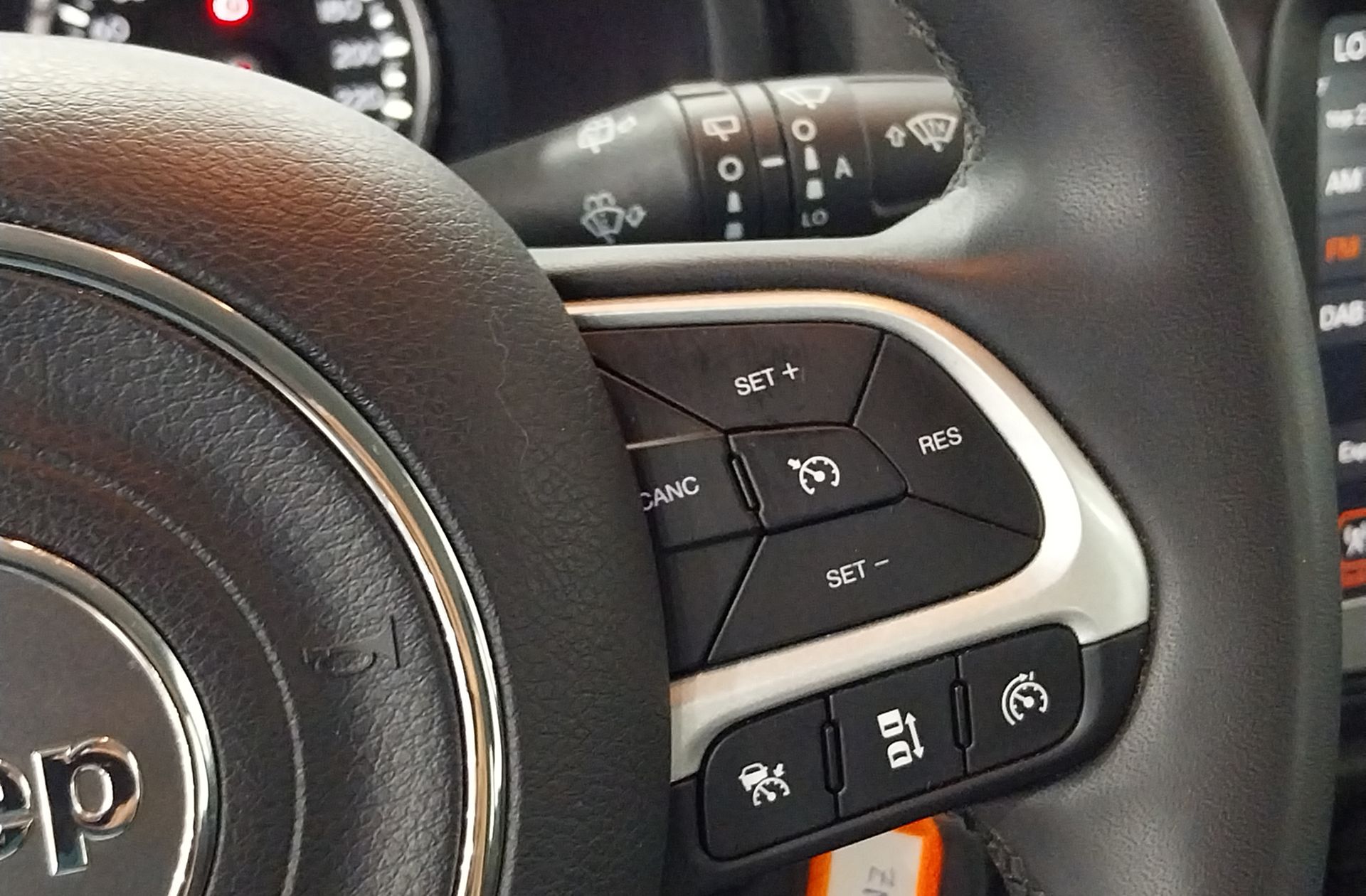 Jeep Renegade 1.0G Limited 4x2 - foto 24