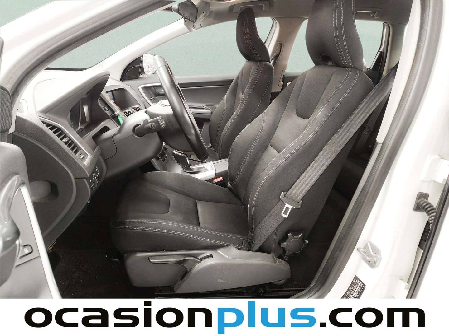 Foto Volvo XC60 Volvo XC60 D3 Kinetic Auto (150 CV)