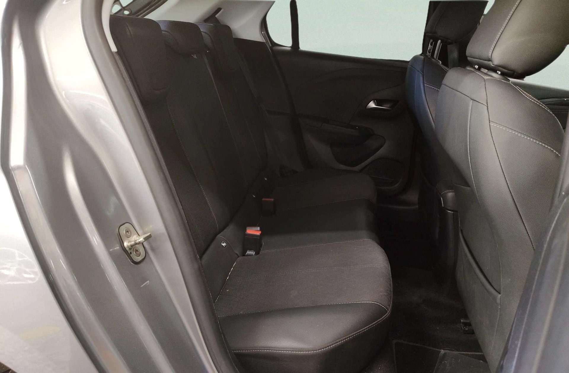 Opel Corsa 50kWh Elegance-e - foto 18