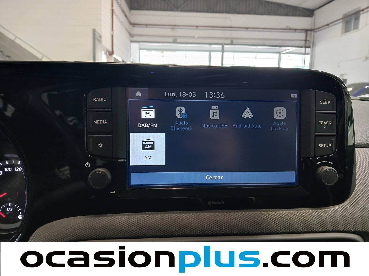 Equipamiento del Hyundai i10 Hyundai i10 1.2 Tecno AT (84 CV)