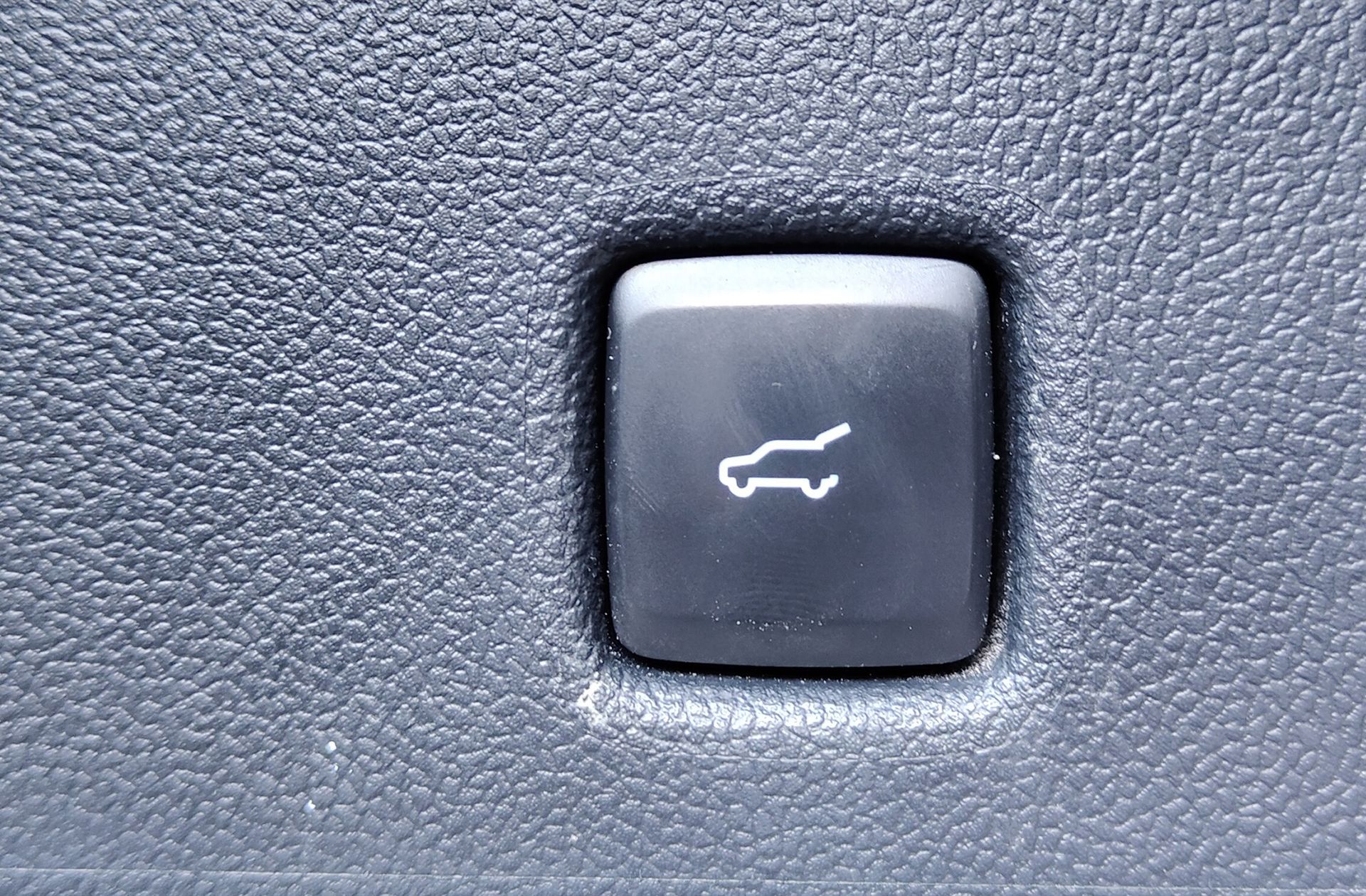 Ford Kuga 2.5 Duratec PHEV ST-Line X - foto 22