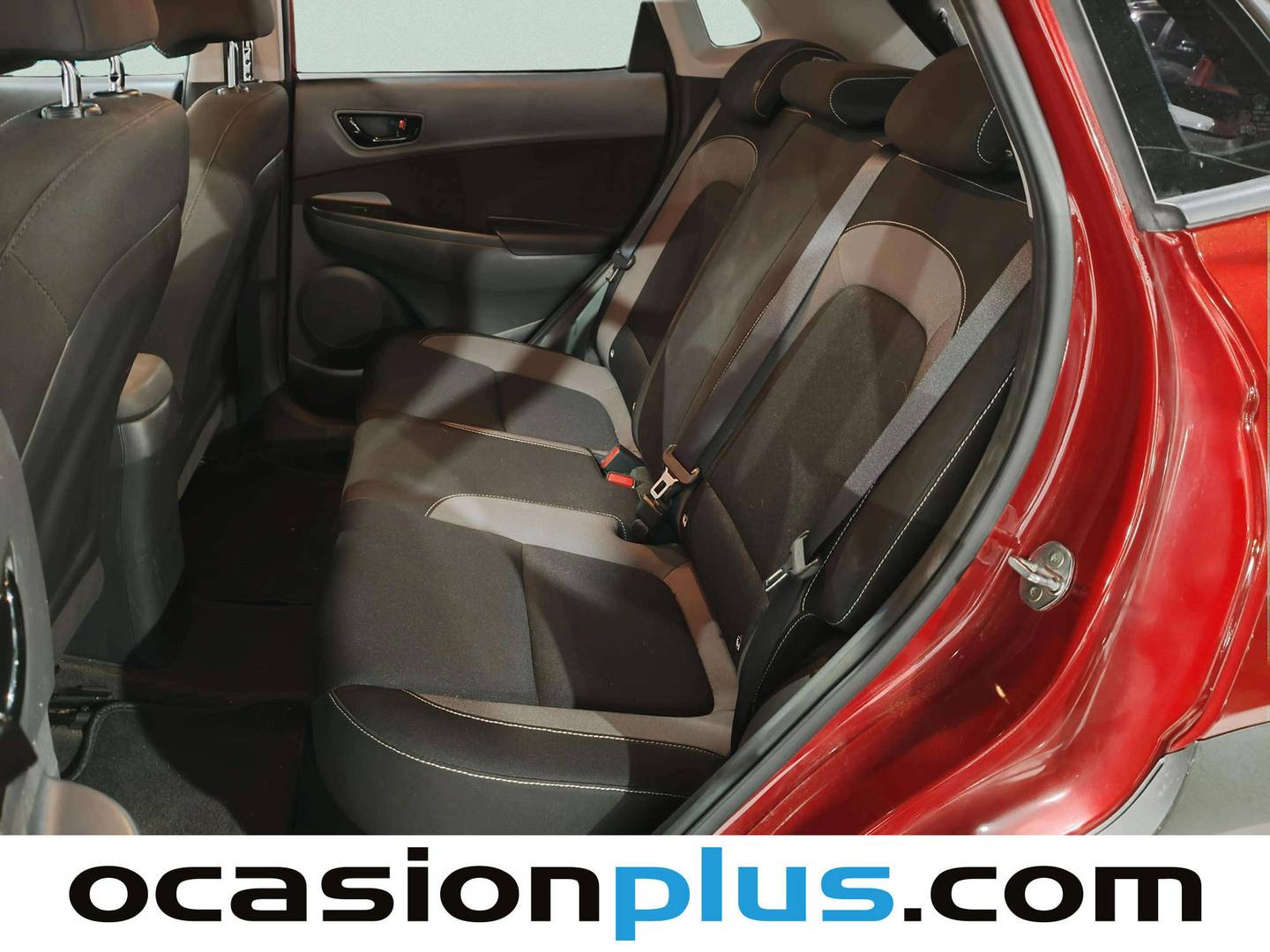 Foto asientos traseros Hyundai Kona Hyundai Kona 1.6 GDI HEV Klass DT (141 CV)