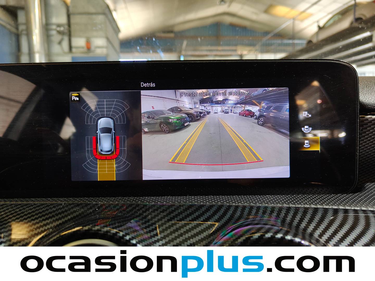 Equipamiento del Mercedes Clase A Mercedes-Benz Clase A 250 e (218 CV)