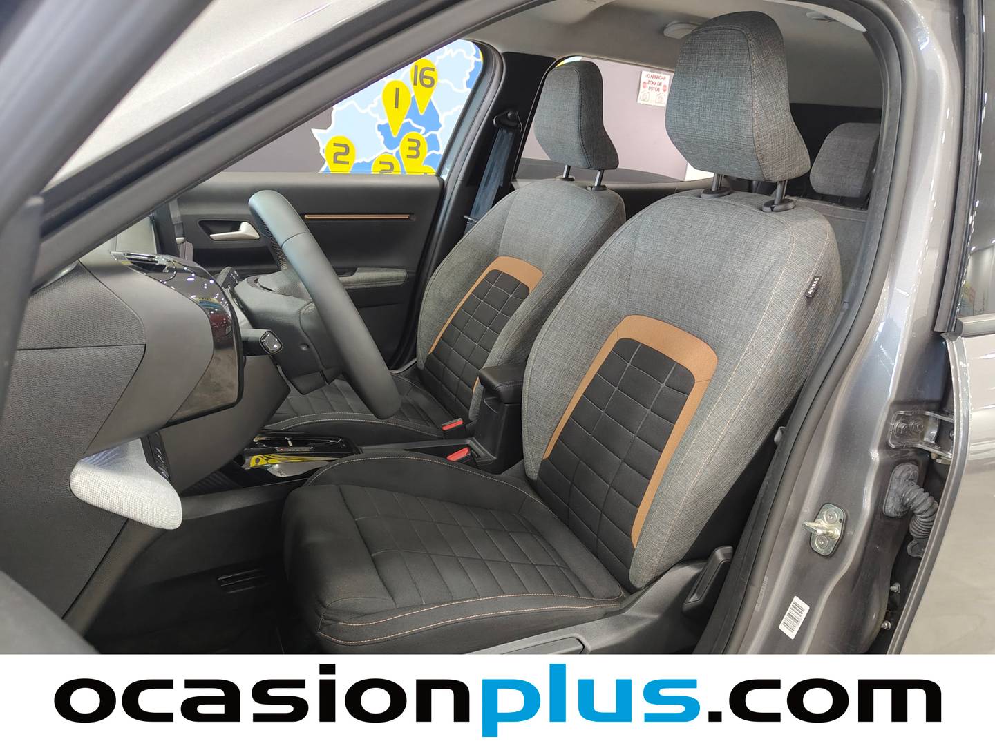 Foto asientos delanteros Citroën C3 Aircross Citroën C3 Aircross Hybrid 145 Plus e-DCS6 107 kW (145 CV)