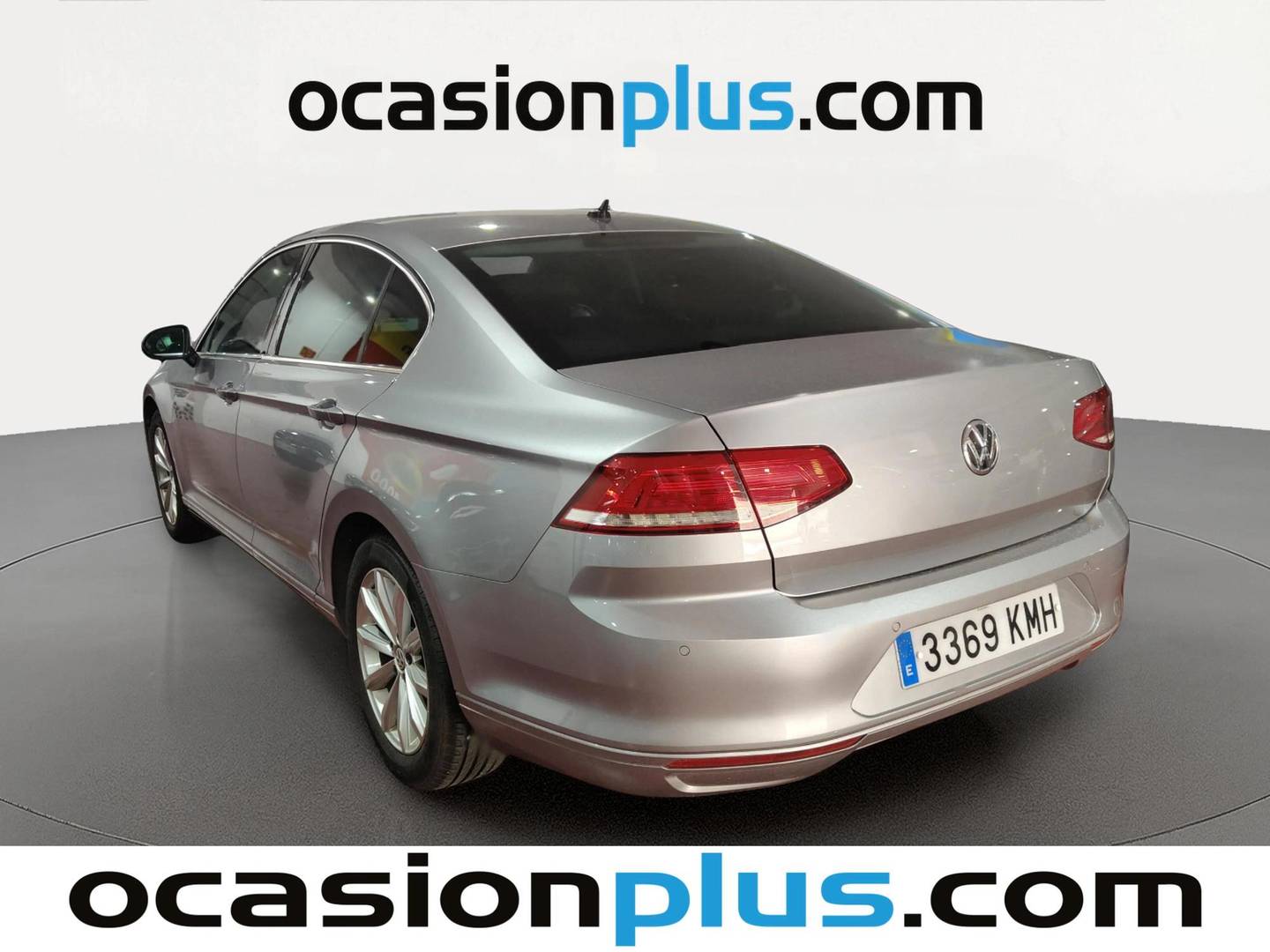 Foto trasera Volkswagen Passat Volkswagen Passat Advance 1.6 TDI (120 CV) DSG izquierda