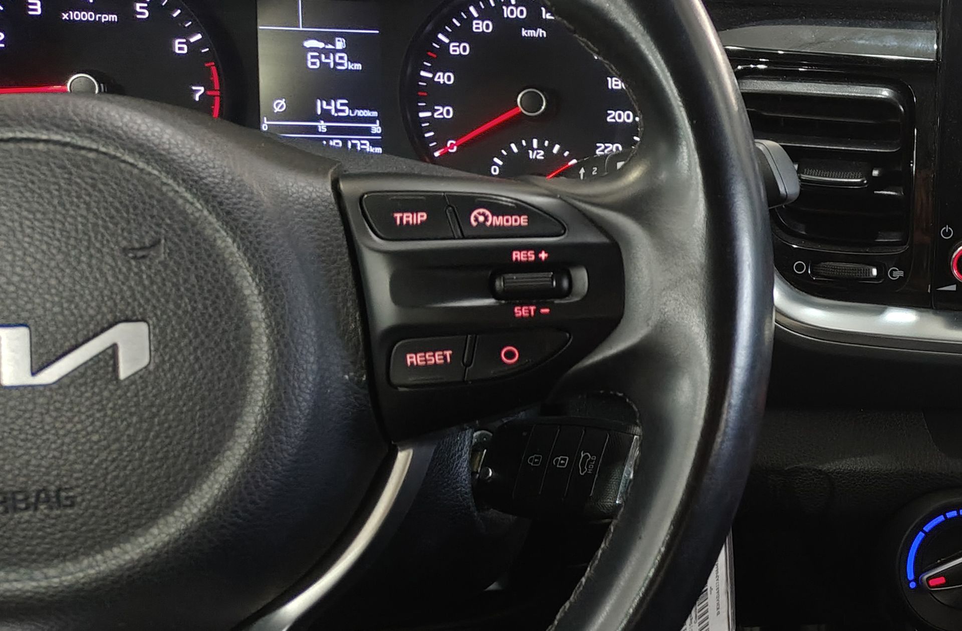 Kia Stonic 1.0 T-GDi Concept - foto 25