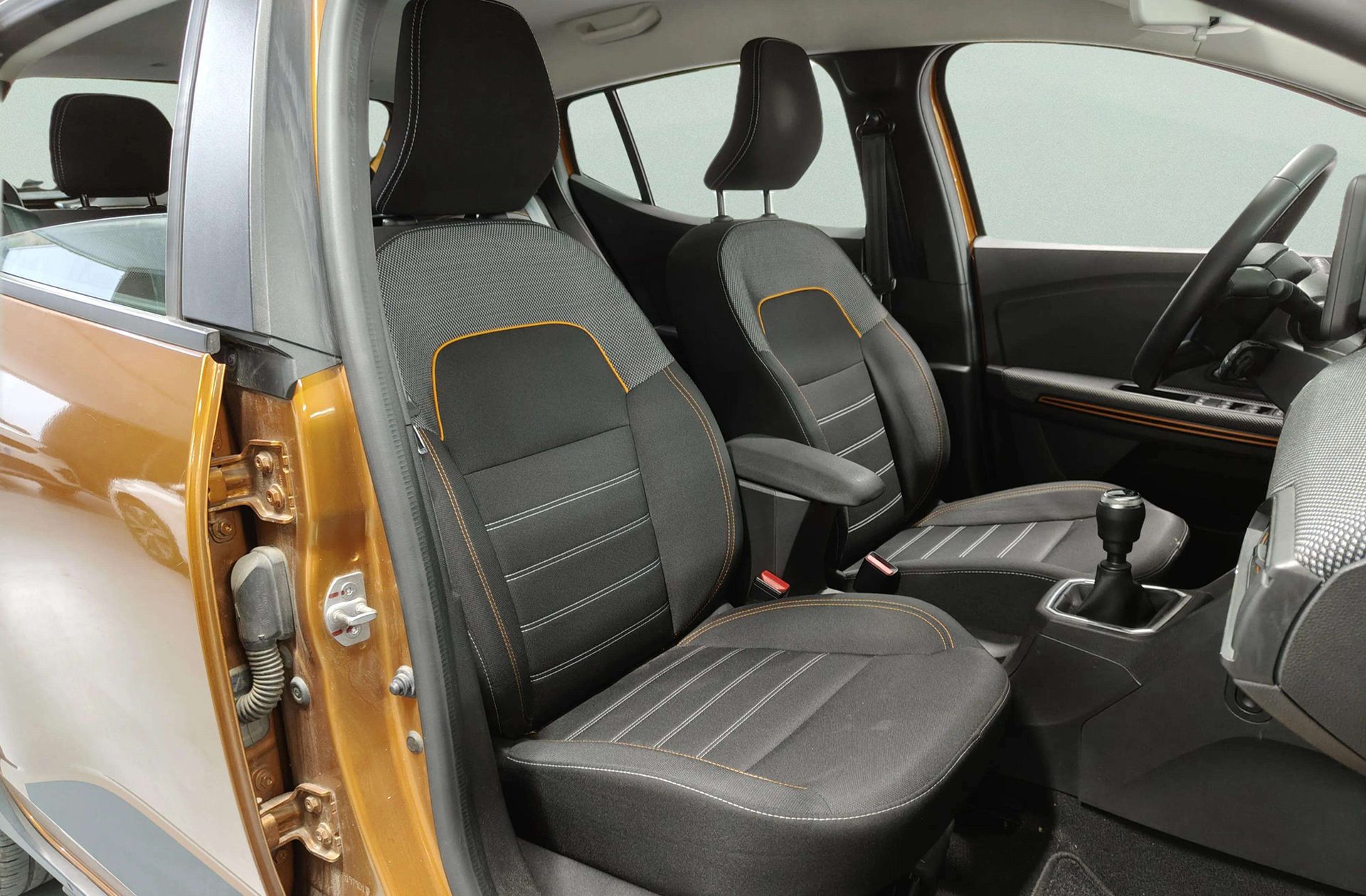 Dacia Sandero Stepway Essential TCe - foto 18