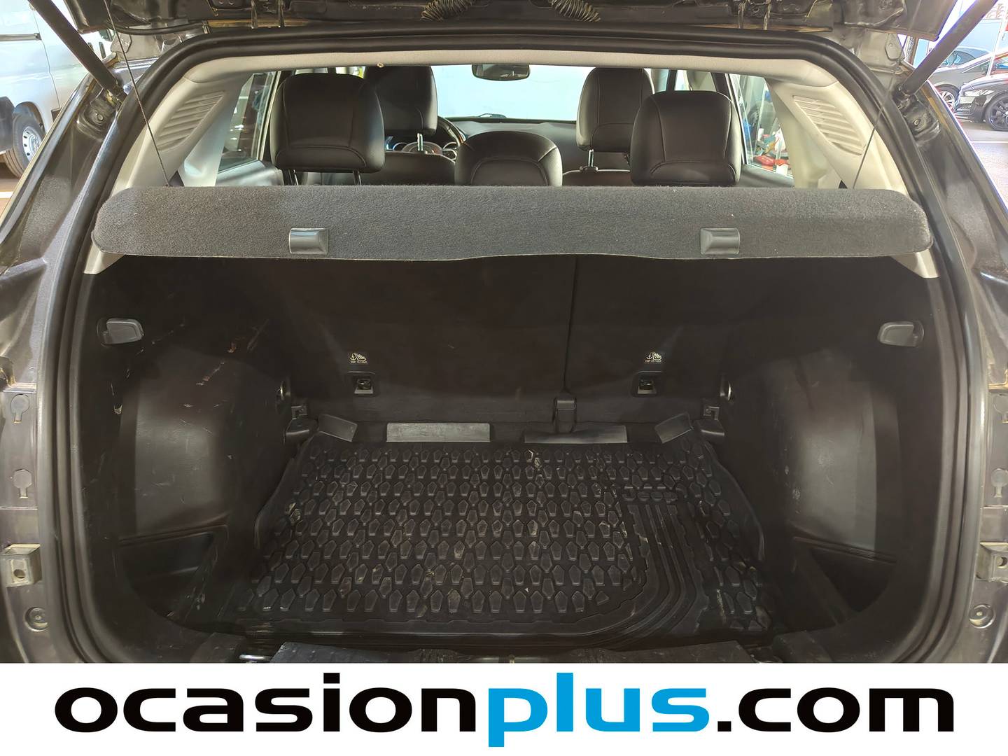 Foto Jeep Compass Jeep Compass 1.6 Multijet Night Eagle 4x2 (120 CV) siete plazas