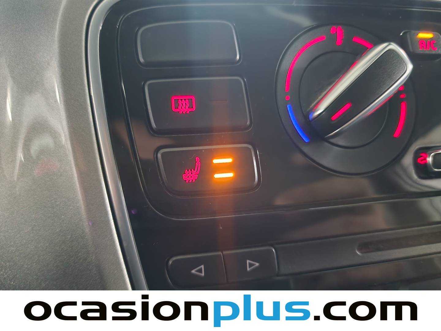 Equipamiento del Volkswagen up! Volkswagen Up High up! 1.0 ASG (75 CV)