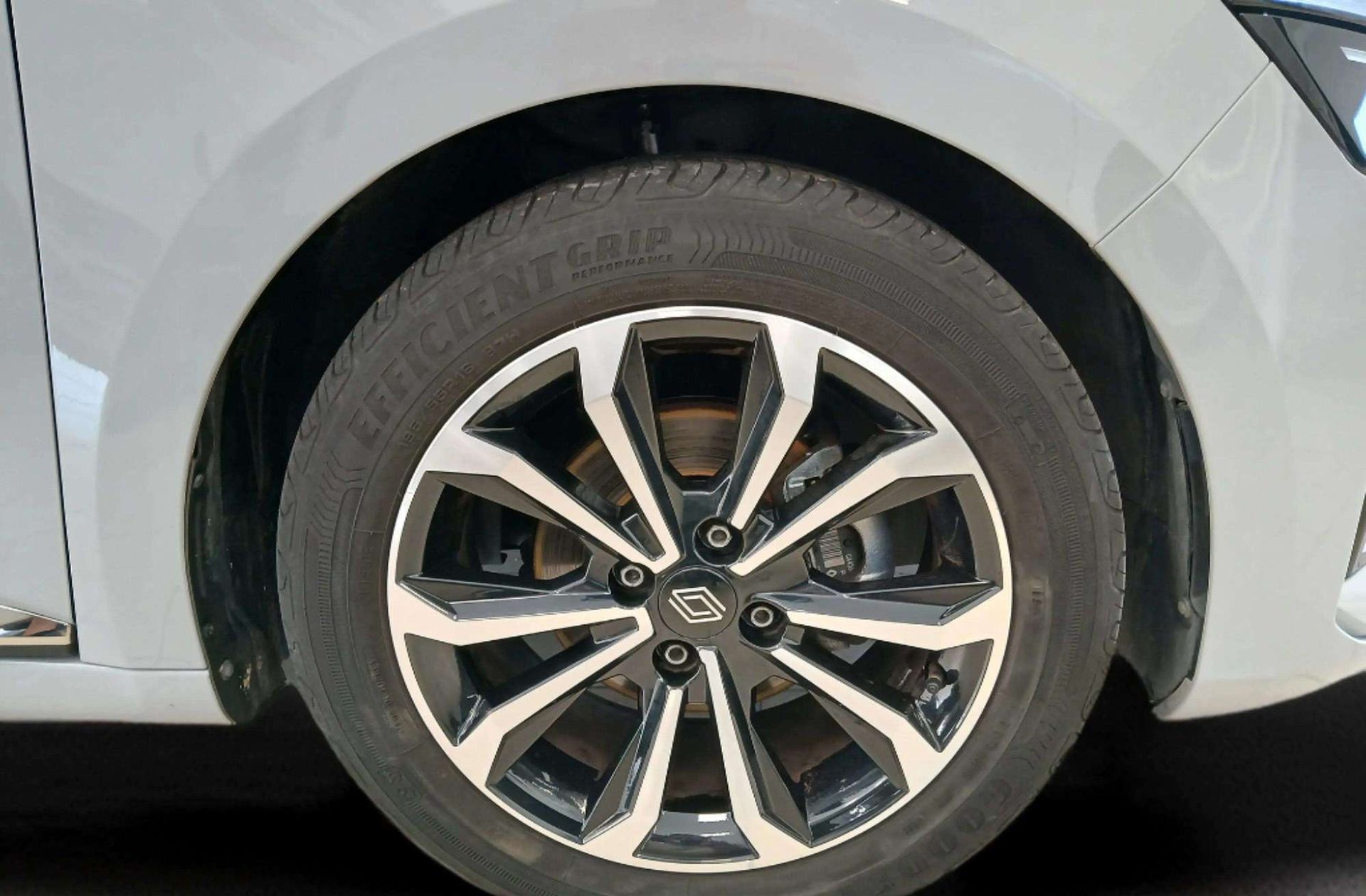 Renault Clio Techno TCe - foto 36