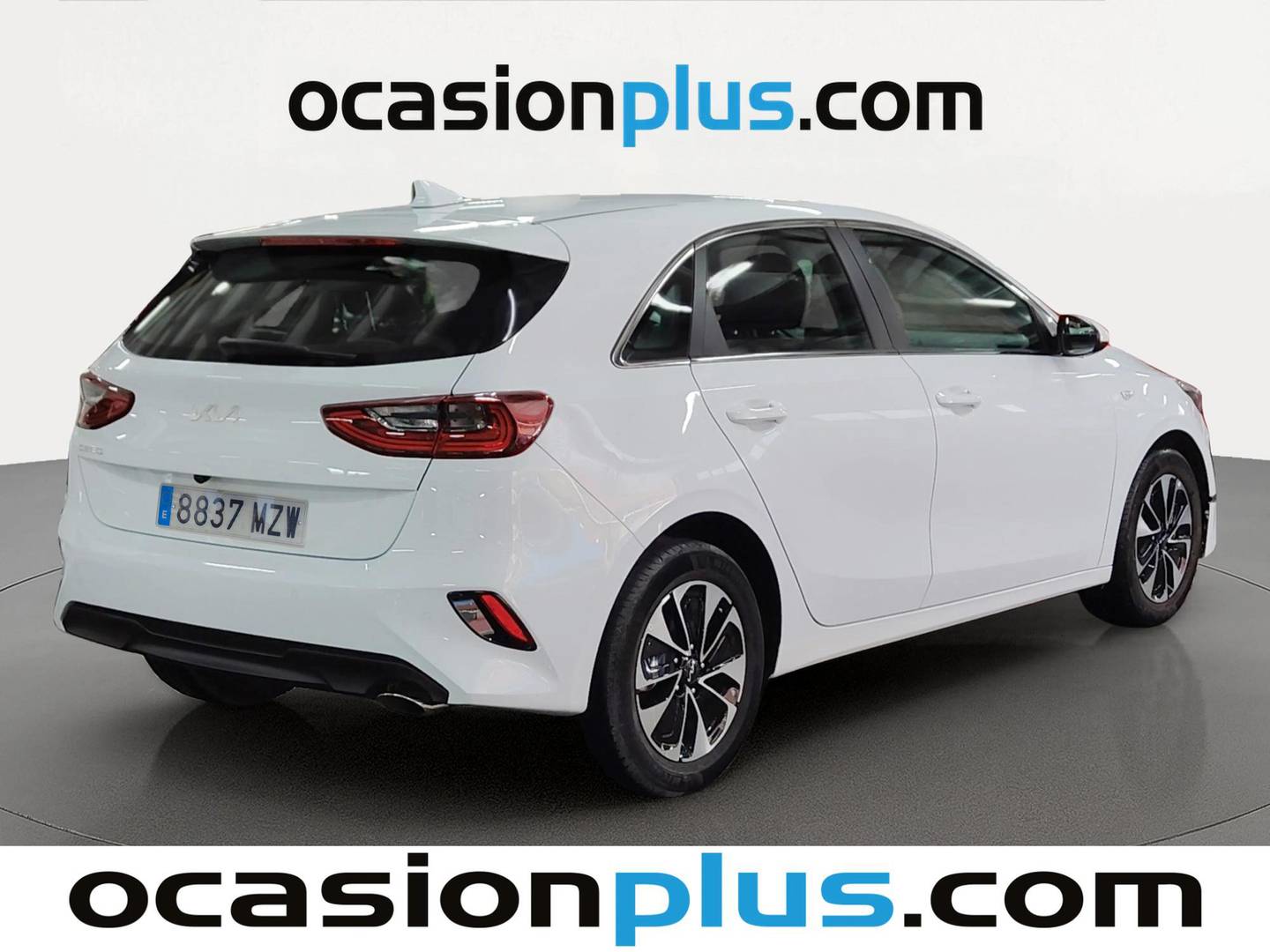 Foto trasera KIA Ceed KIA Ceed 1.0 T-GDI Drive (100 CV) derecha