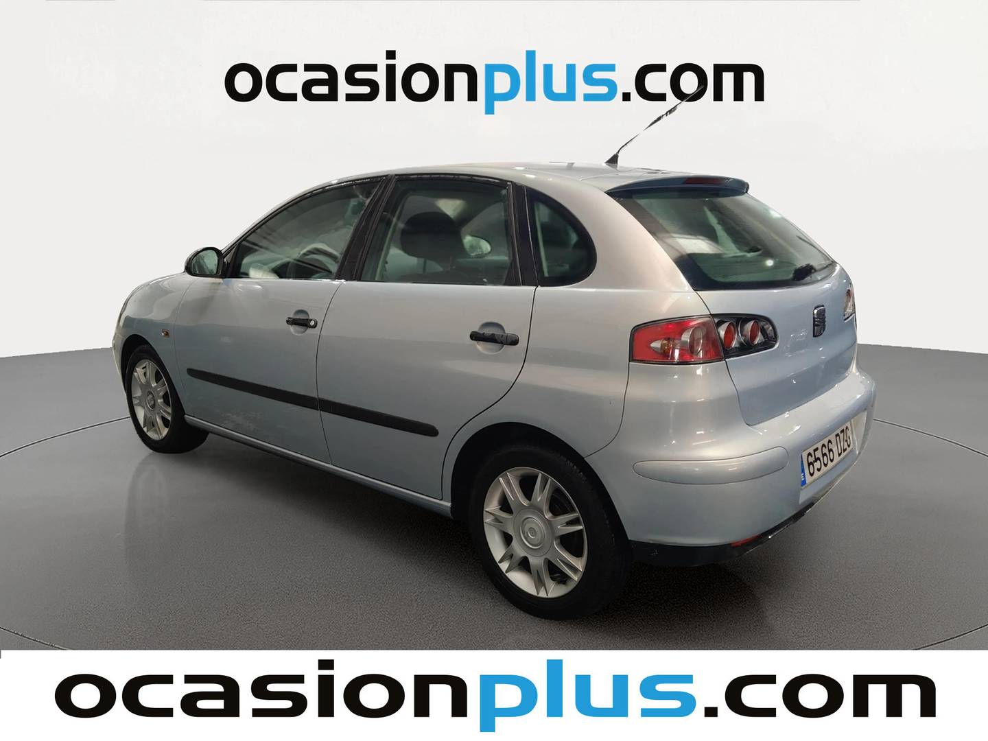 Foto trasera Seat Ibiza Seat Ibiza 1.4 TDI Reference (70 CV) izquierda