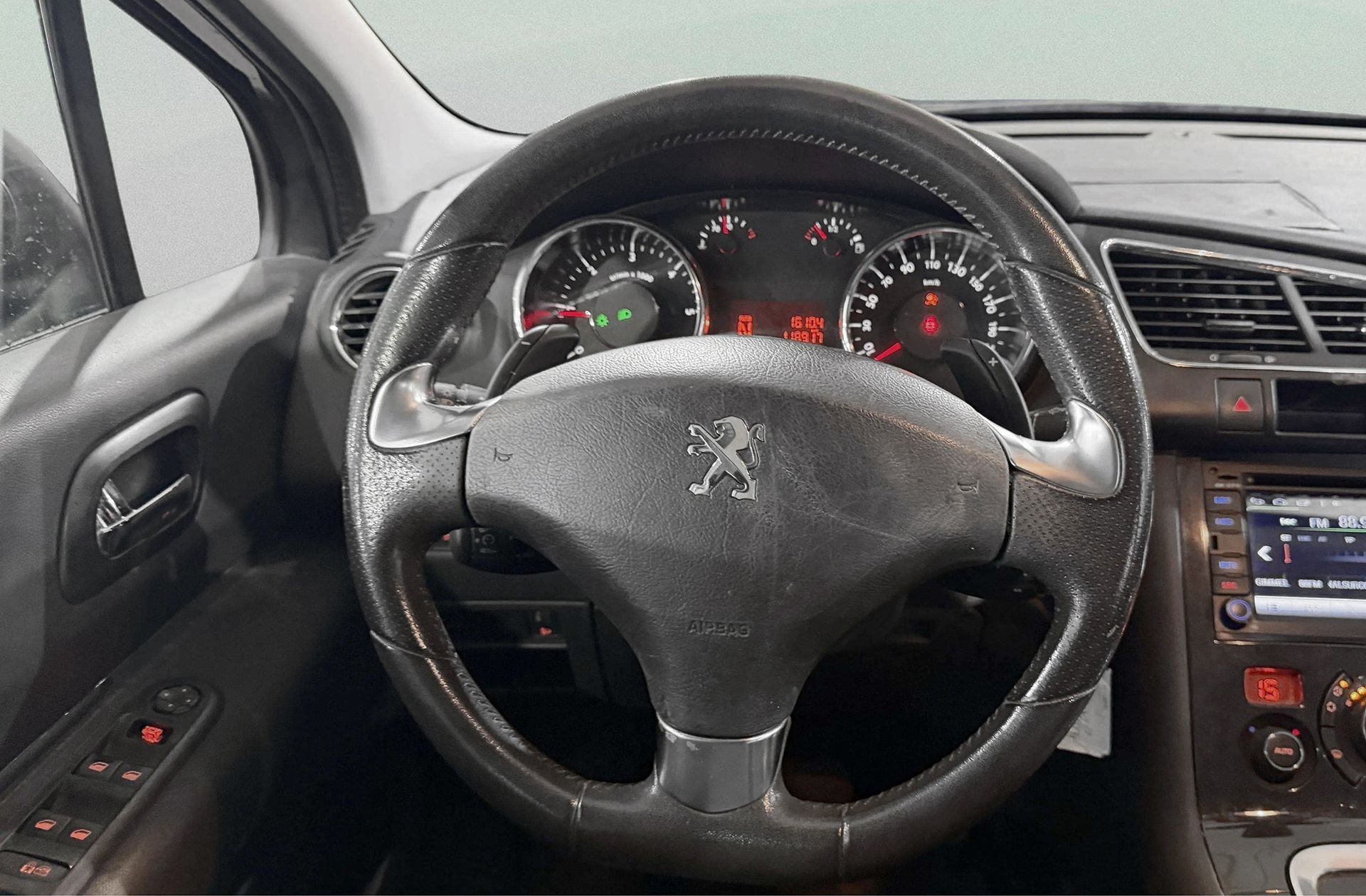 Peugeot 3008 1.6 e-HDI Style FAP Blue Lion ETG6 - foto 18