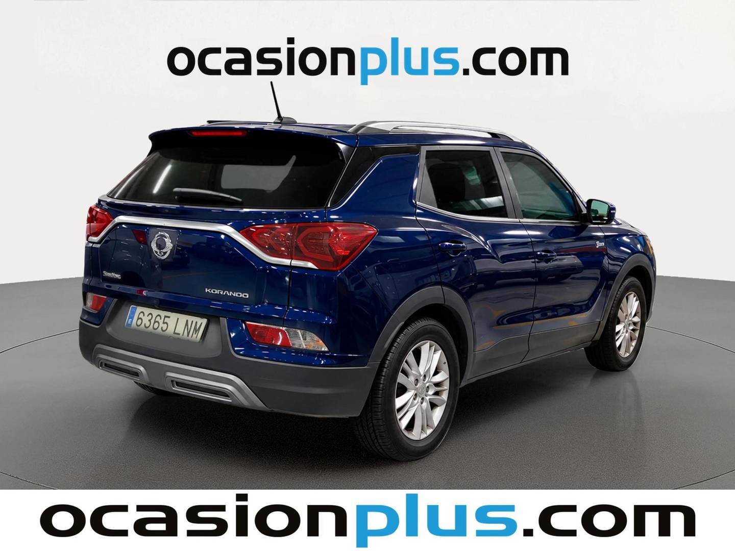 Foto trasera SsangYong Korando SsangYong Korando G15T Urban Auto (163 CV) GLP derecha