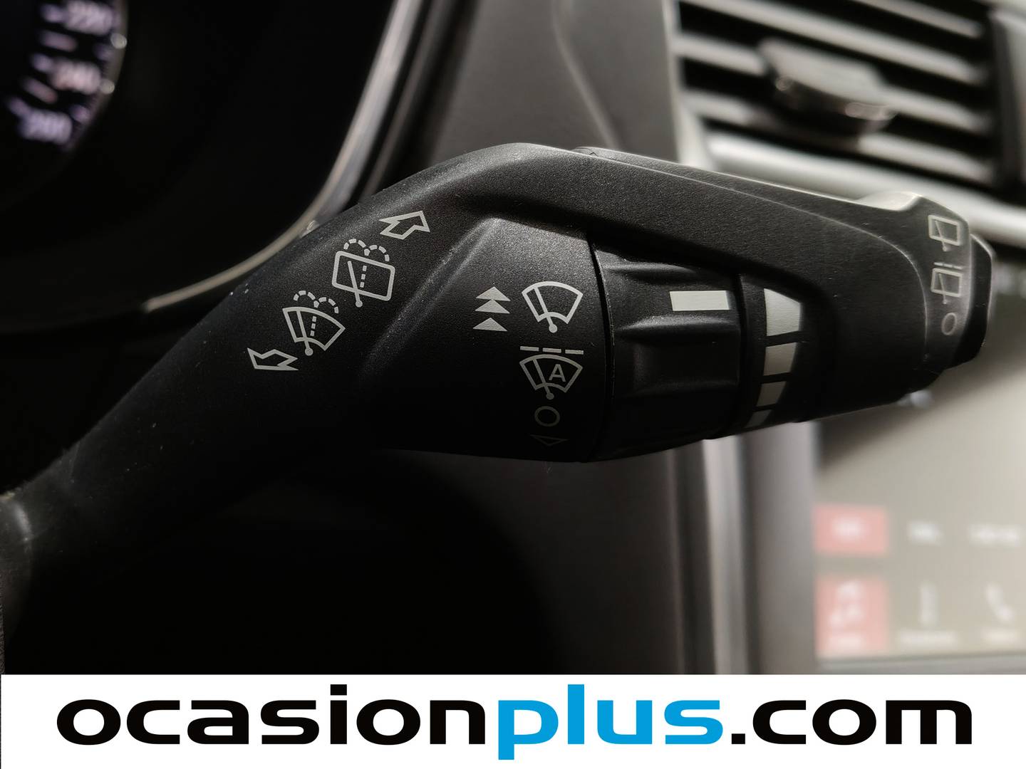 Ford Mondeo FORD Mondeo 1.5 EcoBoost Titanium Powershift (160CV) de segunda mano