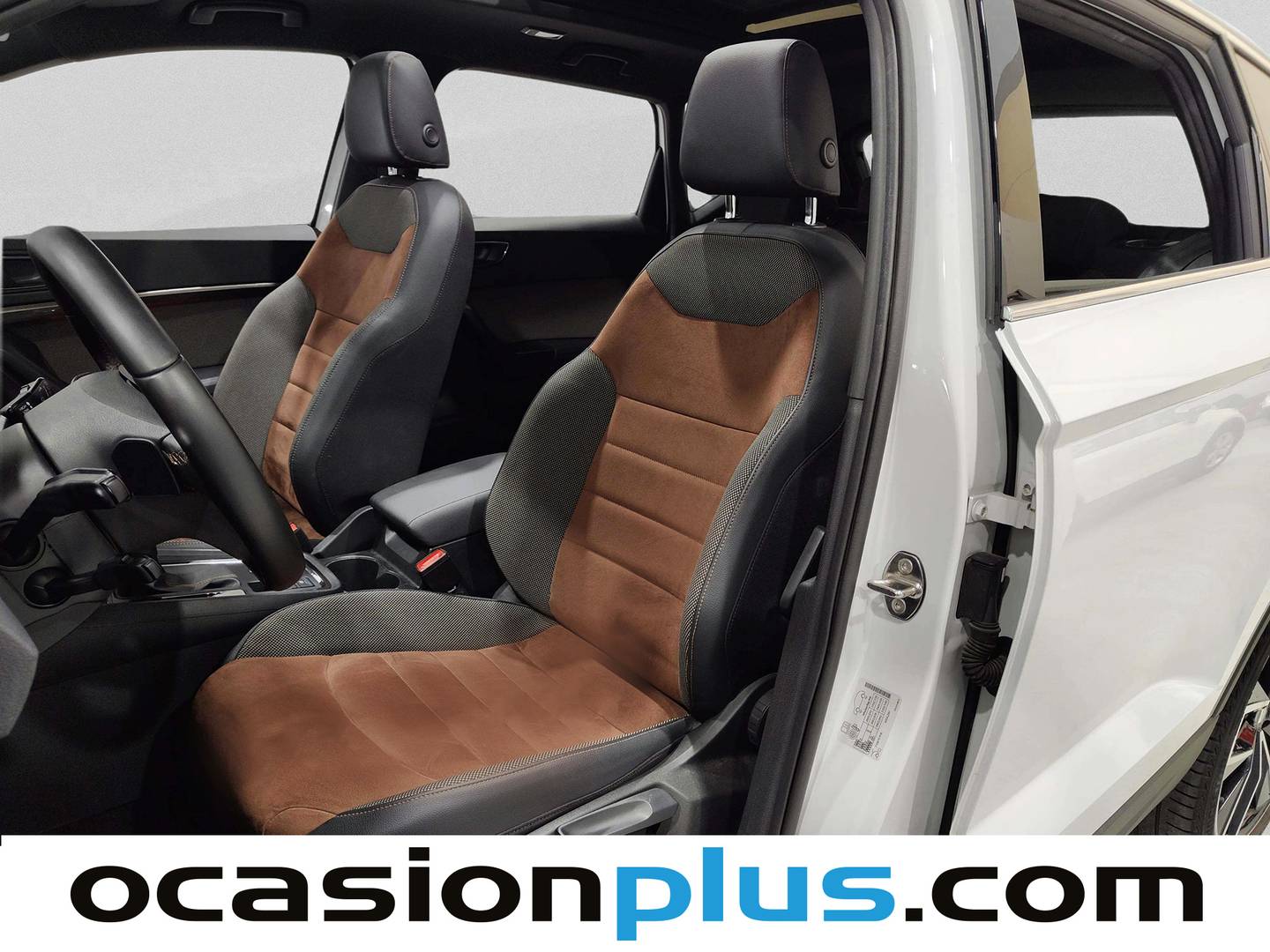 Foto asientos delanteros Seat Ateca Seat Ateca 2.0 TSI S&S Xcellence 4Drive DSG (190 CV)