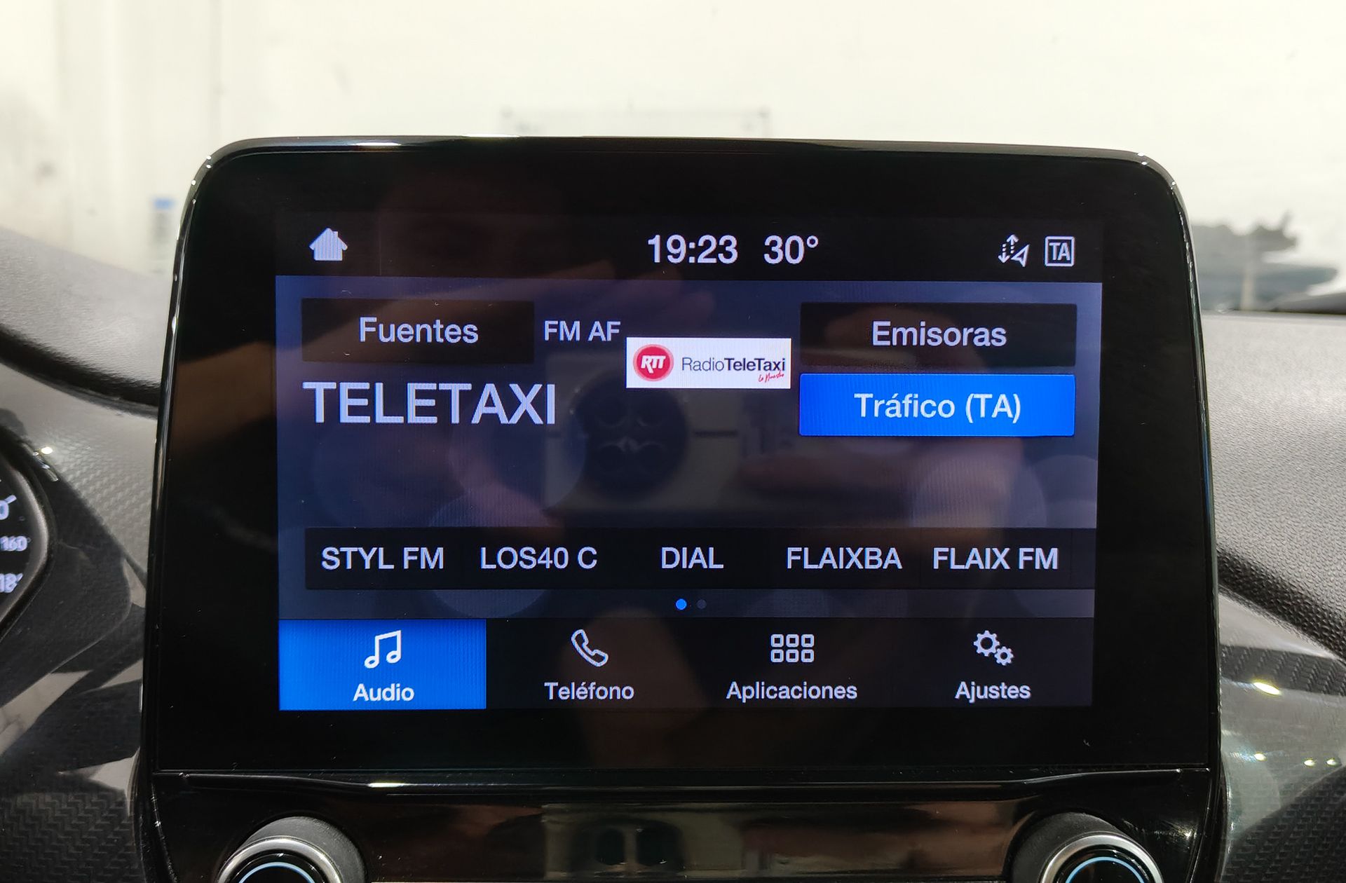 Ford Fiesta 1.0 EcoBoost Active - foto 29