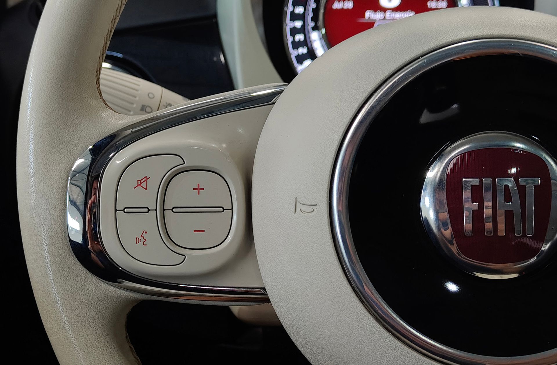 Fiat 500 1.0 Hybrid Dolcevita - foto 26