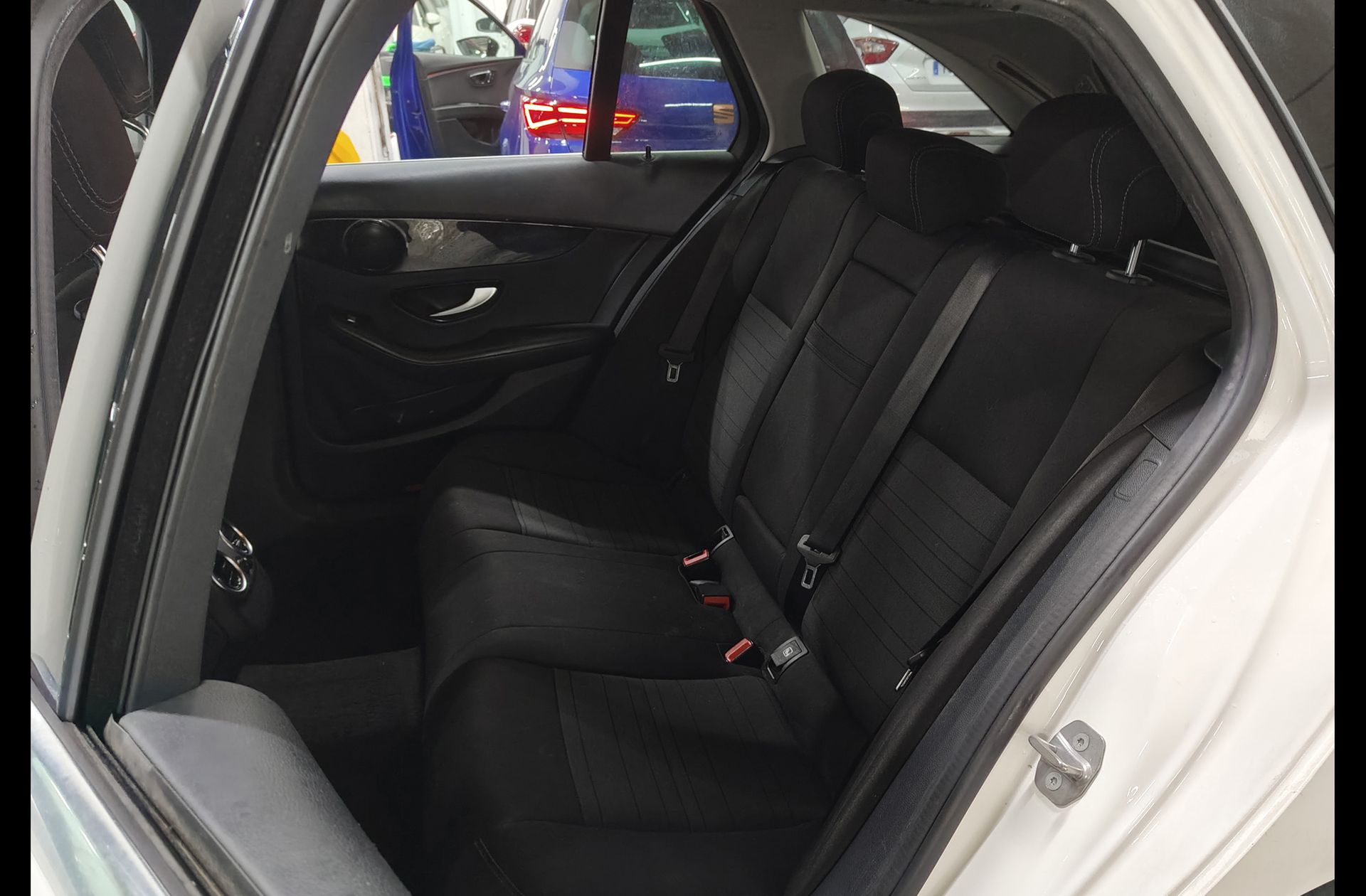 Mercedes-Benz Clase C Estate 220 d - foto 10