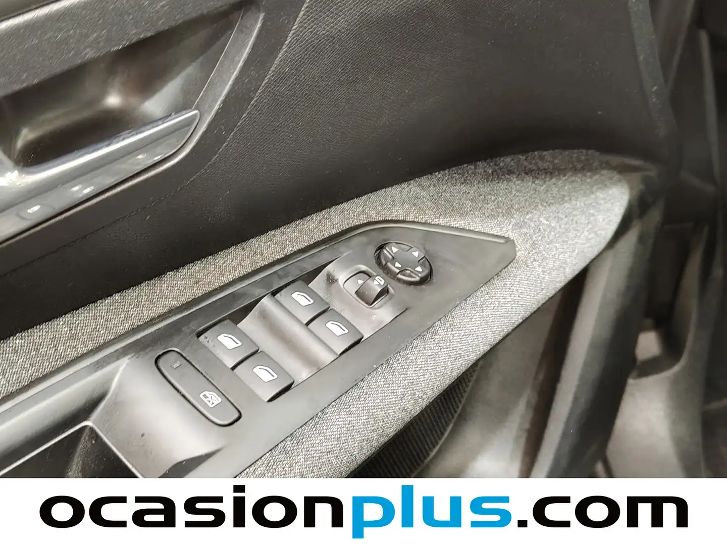 Foto Peugeot 3008 Peugeot 3008 BlueHDi 130 S&S Active Pack (130 CV)