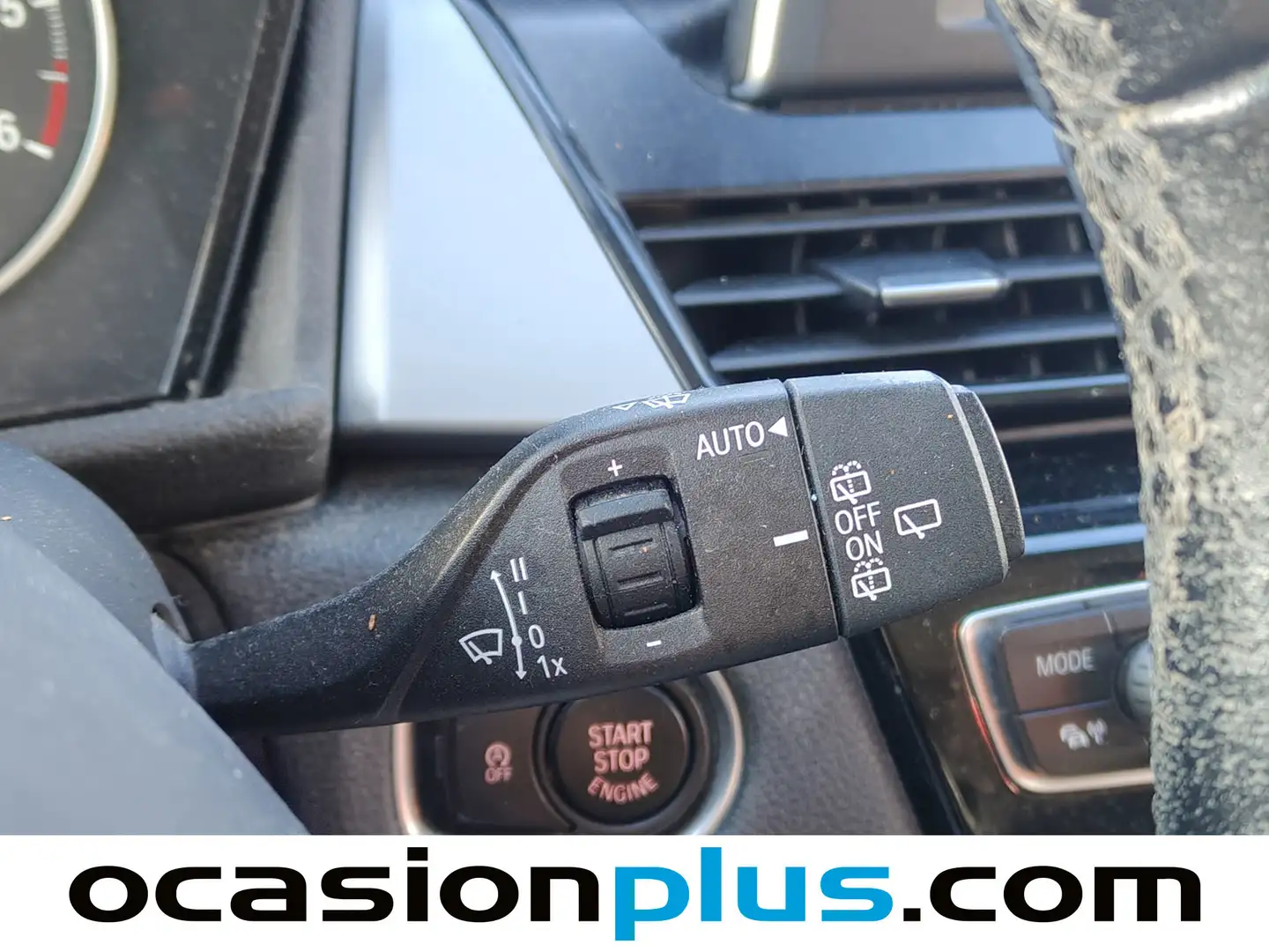 Foto BMW Serie 2 Active Tourer BMW Serie 2 218d Active Tourer (150 CV)