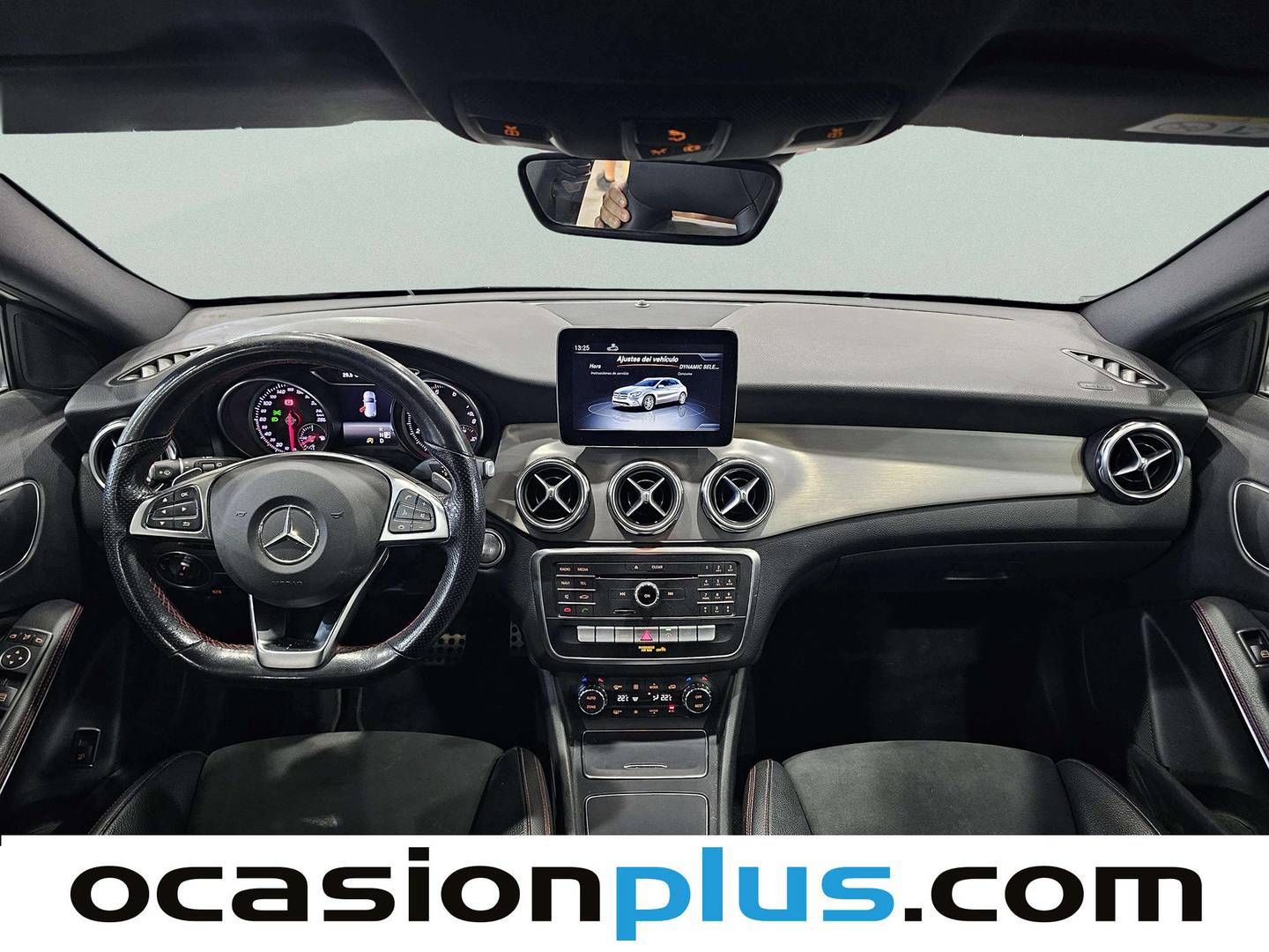 Mercedes GLA Mercedes GLA 180 (122 CV) Pack AMG de ocasión