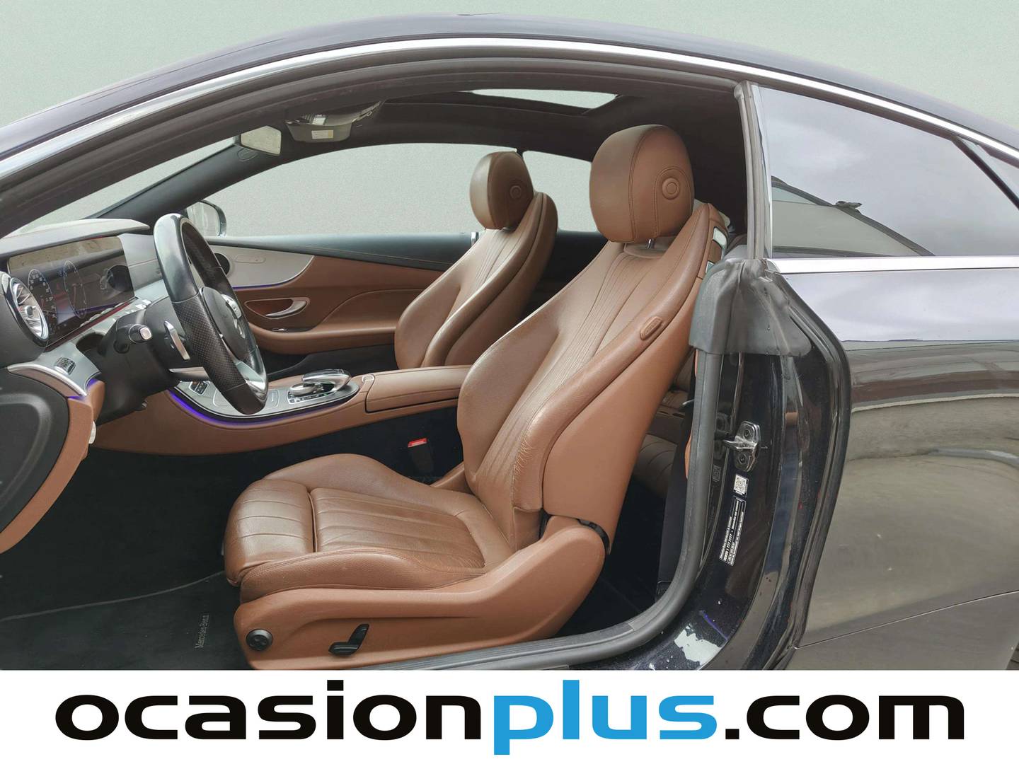 Foto asientos delanteros Mercedes Clase E Mercedes-Benz Clase E 220 d Coupe (194 CV) Pack AMG