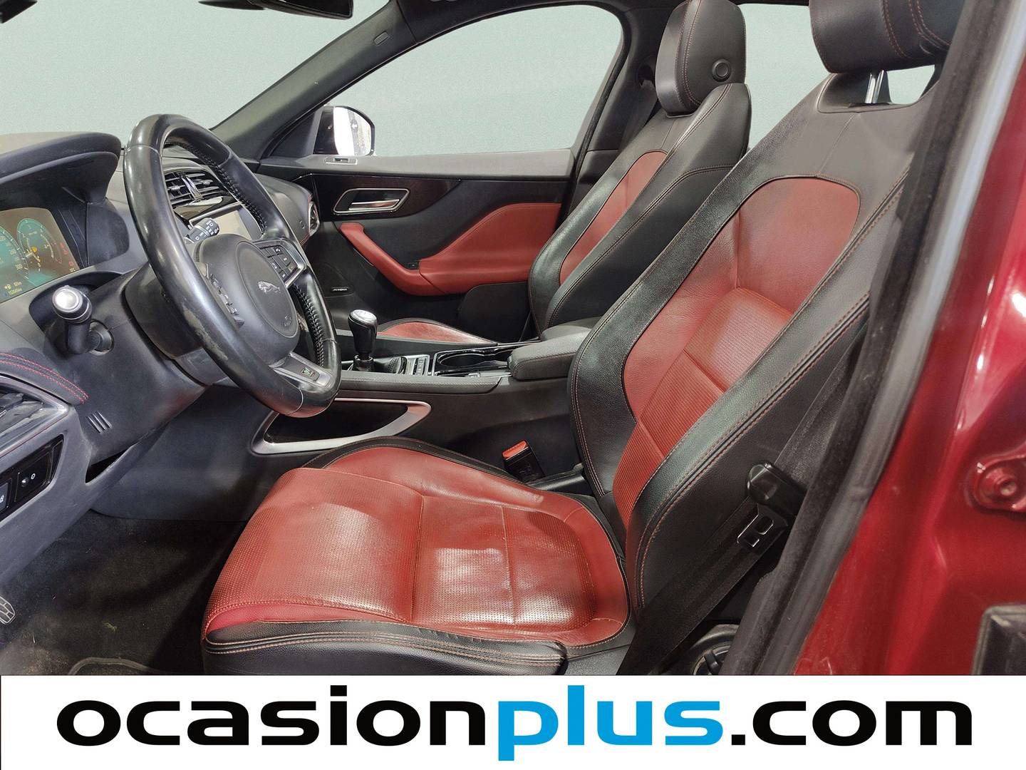 Foto asientos delanteros Jaguar F-Pace Jaguar F-PACE 2.0L i4D R-Sport AWD (180 CV)