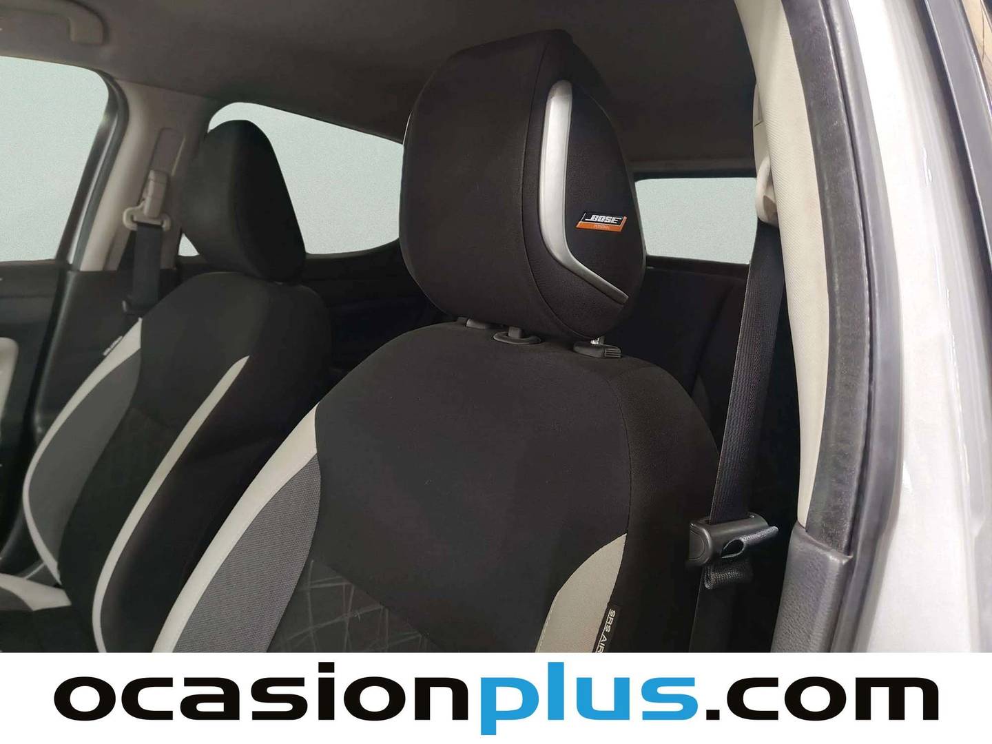 Extras y acabados del Nissan Micra Nissan Micra IG-T N-Connecta (100 CV)