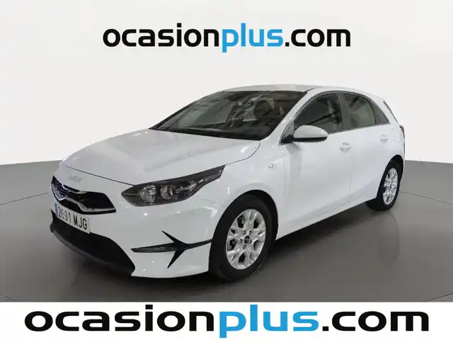 KIA Ceed 1.6 MHEV iMT Drive (136 CV) de segunda mano