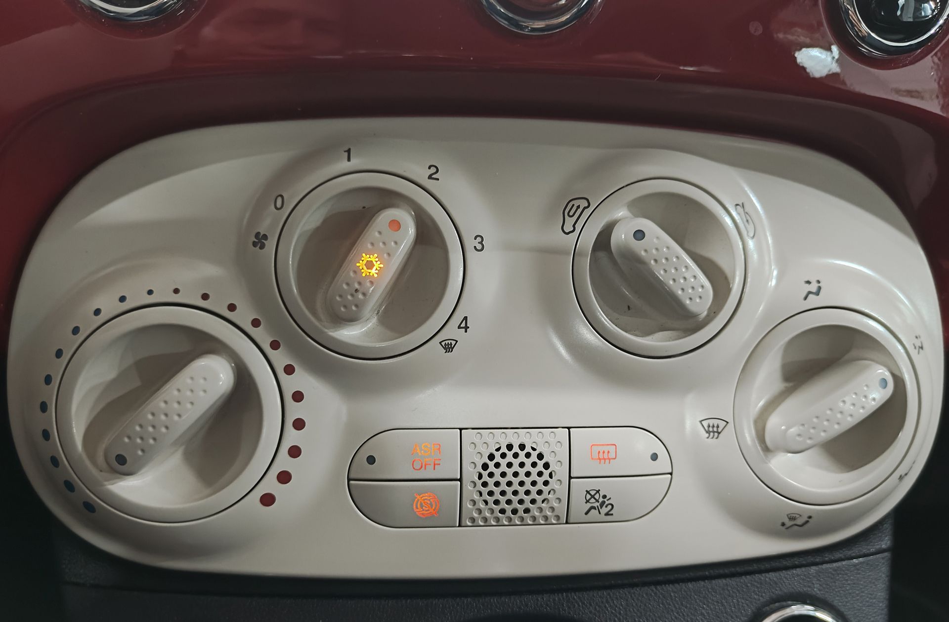 Fiat 500 1.0 Hybrid Monotrim - foto 29