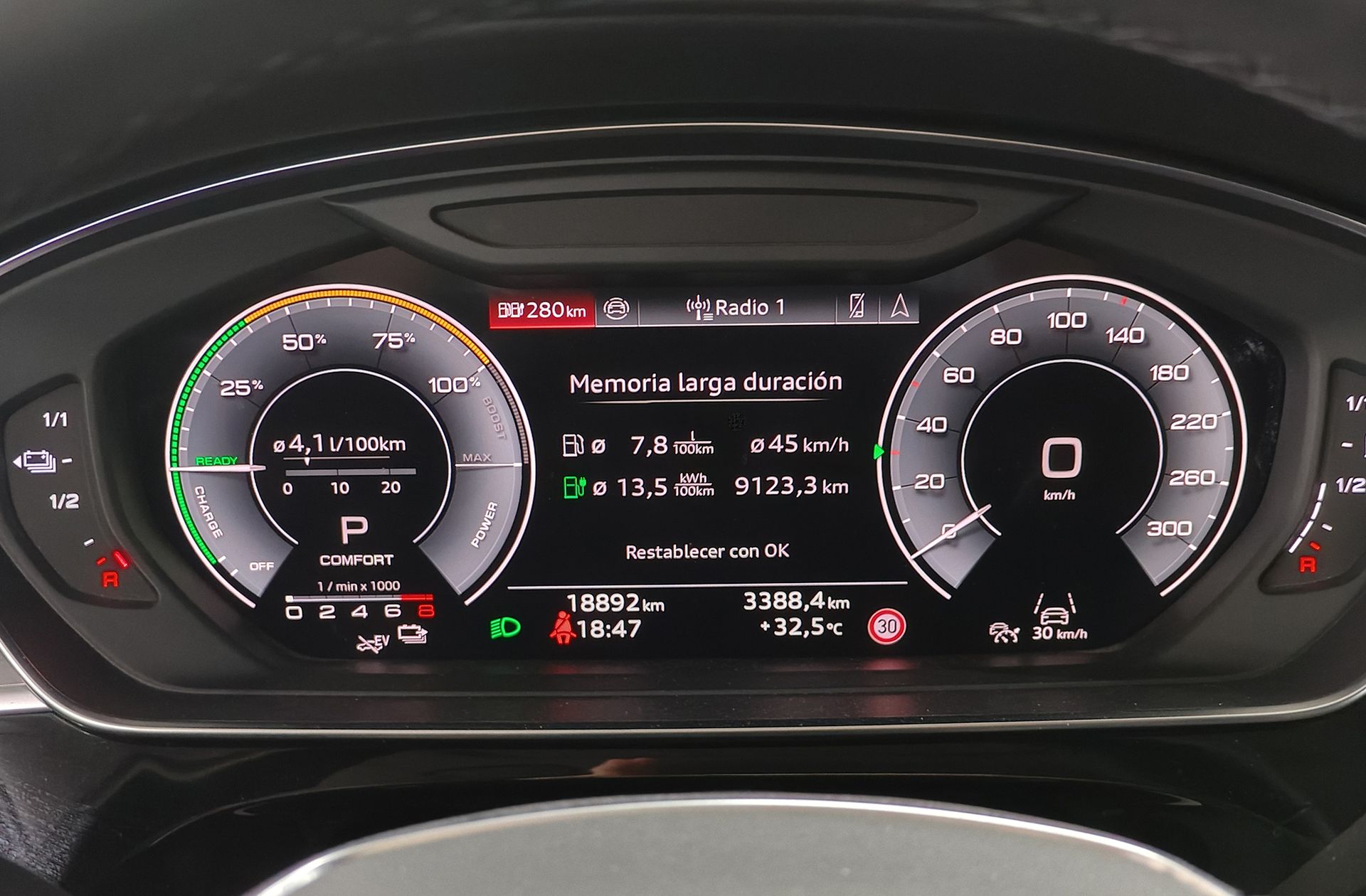 Audi A8 TFSIe 60 TFSIe quattro tiptronic - foto 28