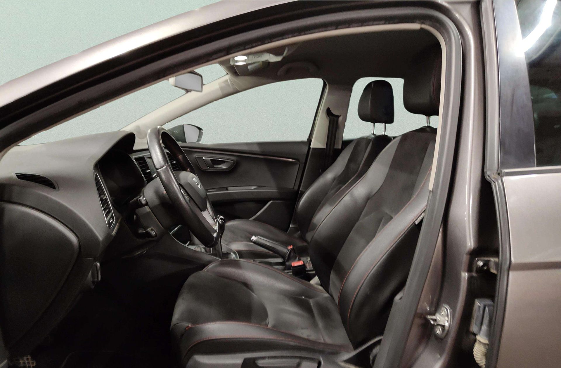 SEAT León ST 1.8 TSI FR - foto 13