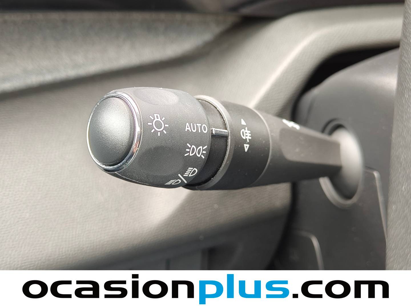 Accesorios del Peugeot 408 Peugeot 408 Allure Hybrid eDCS6 (136 CV)