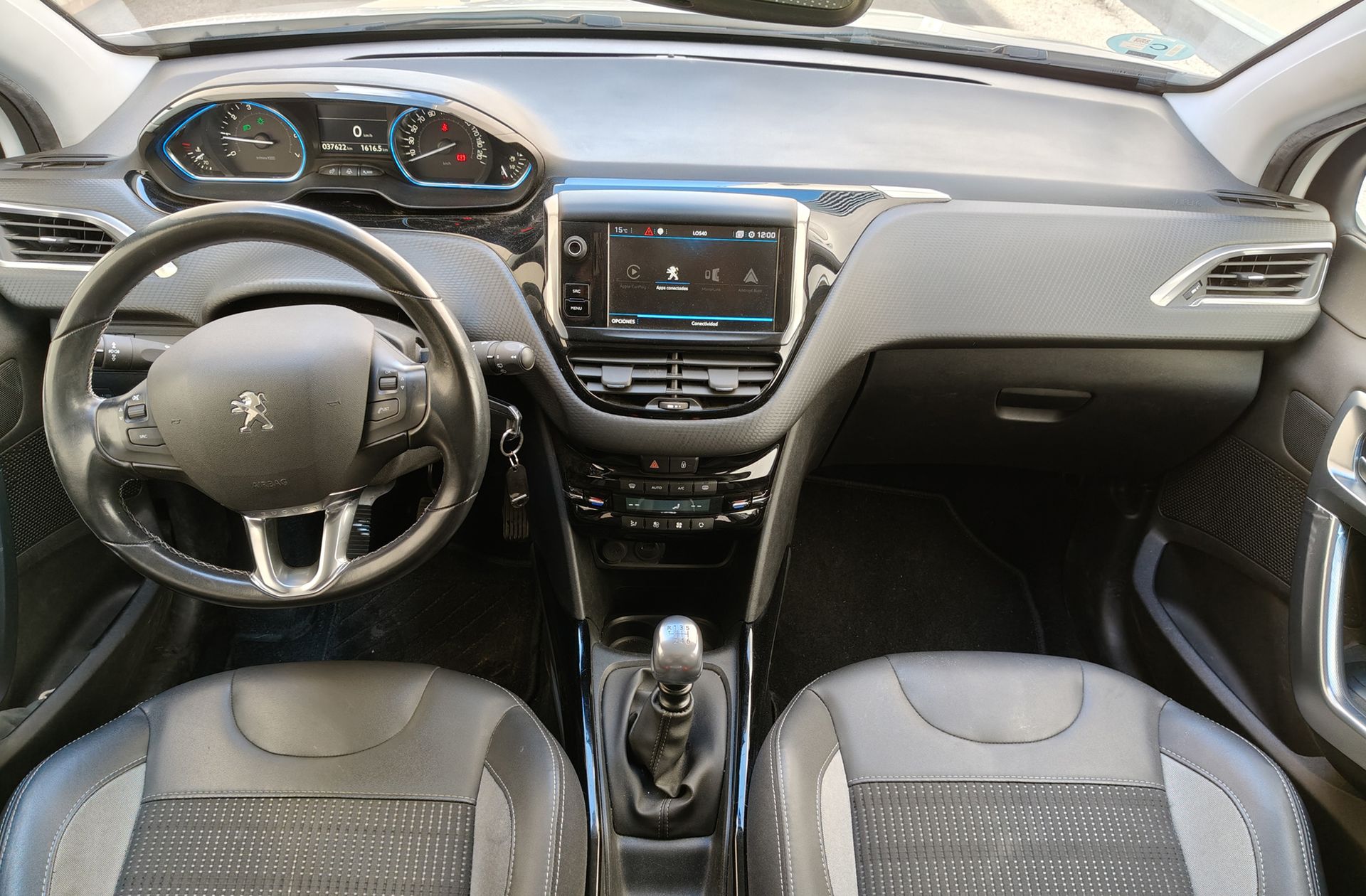 Peugeot 2008 PureTech 130 Allure - foto 6